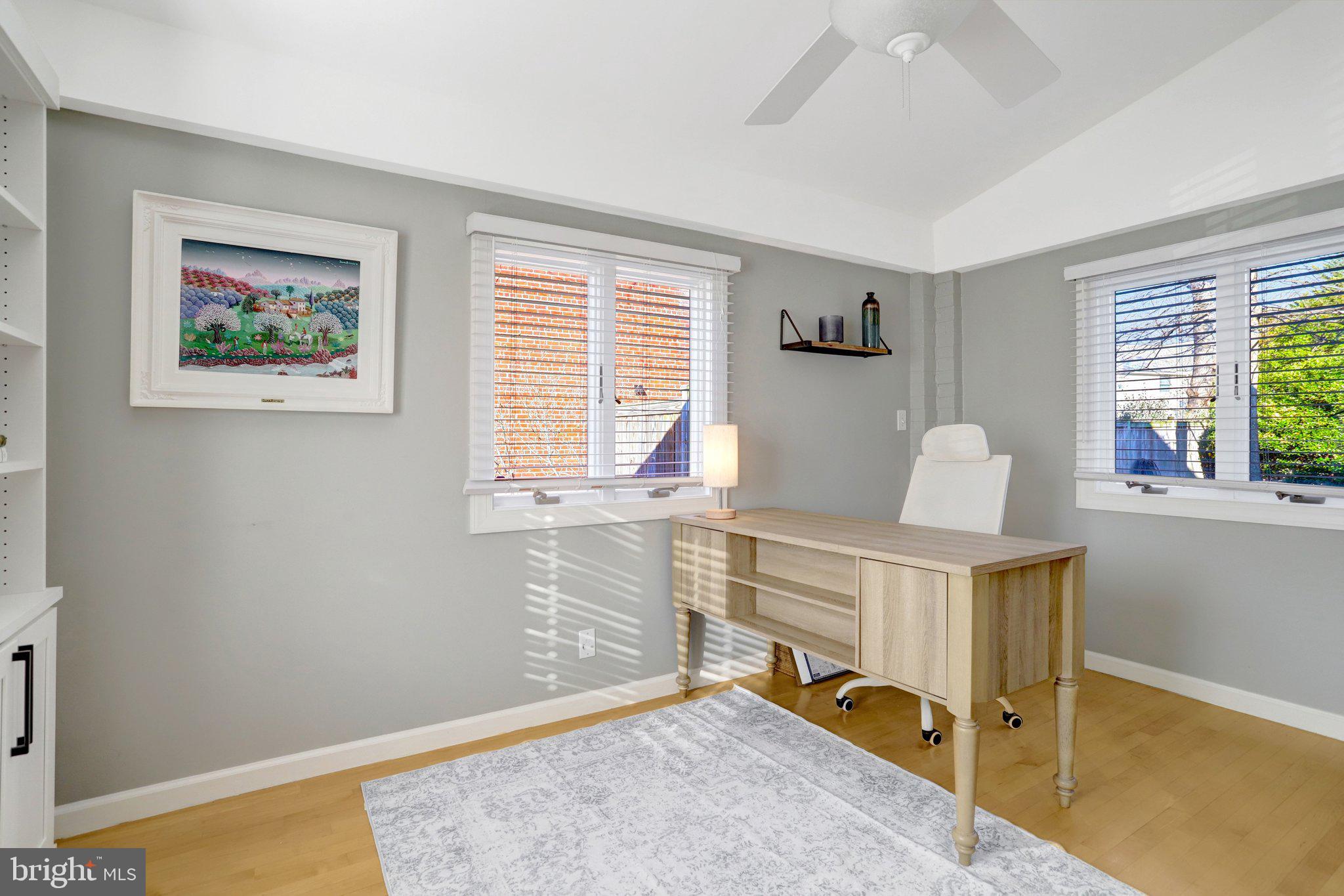 GEORGE WASHINGTON PARK - Residential