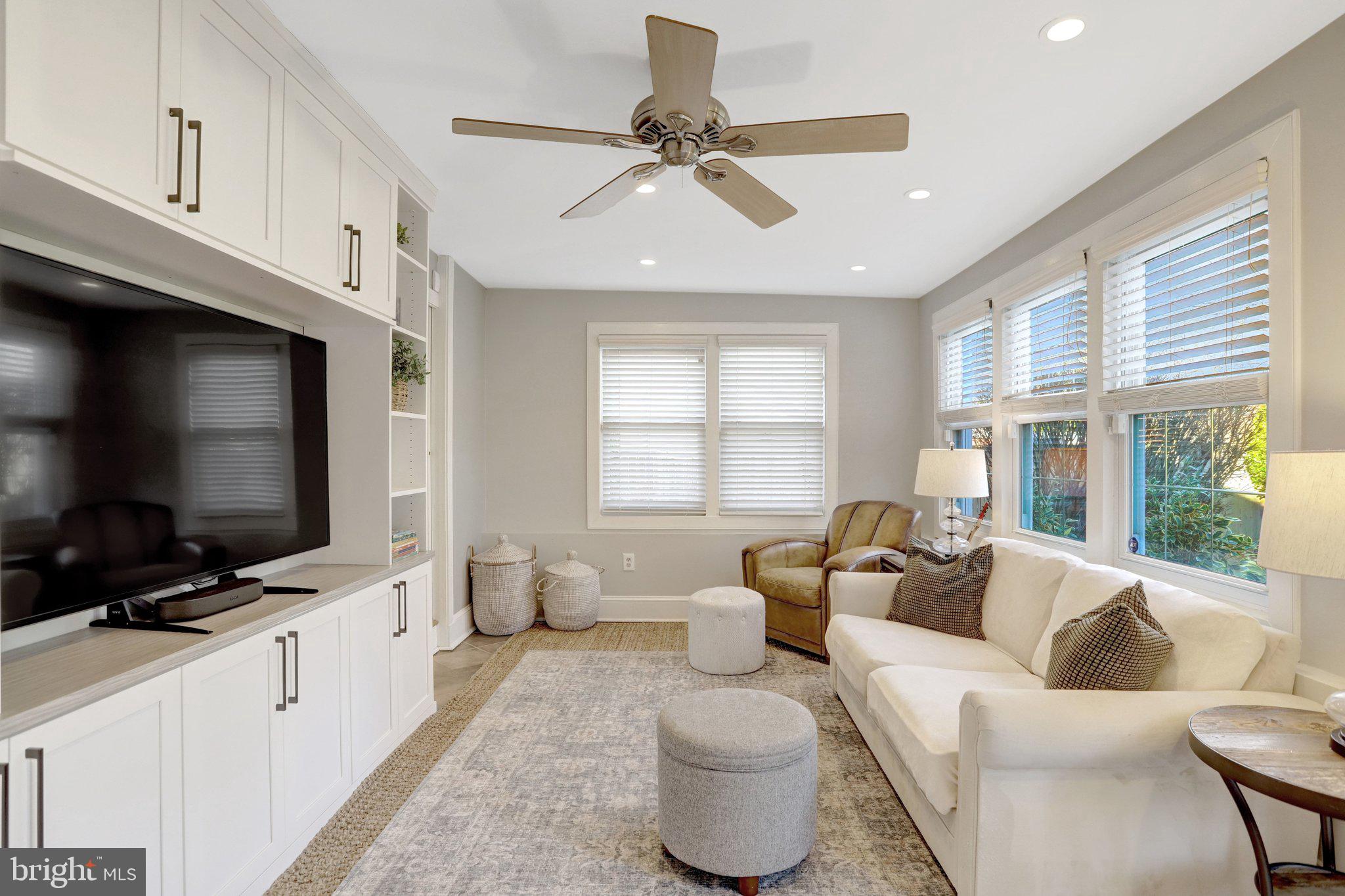 GEORGE WASHINGTON PARK - Residential