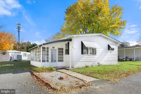 205 Kestrel Court Unit 205, Frederica, DE MLS: DEKT2042196