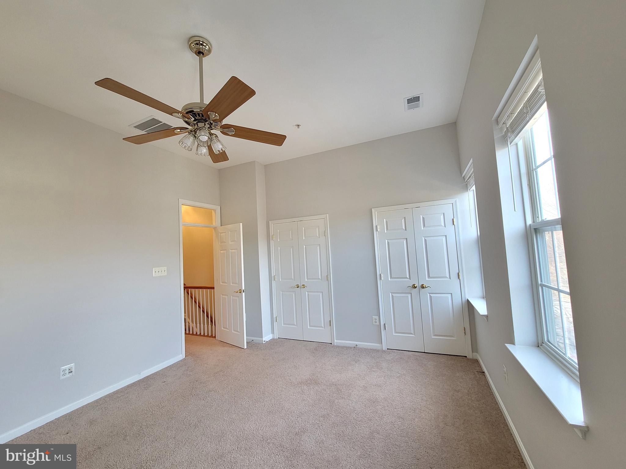 URBANA - Residential Lease