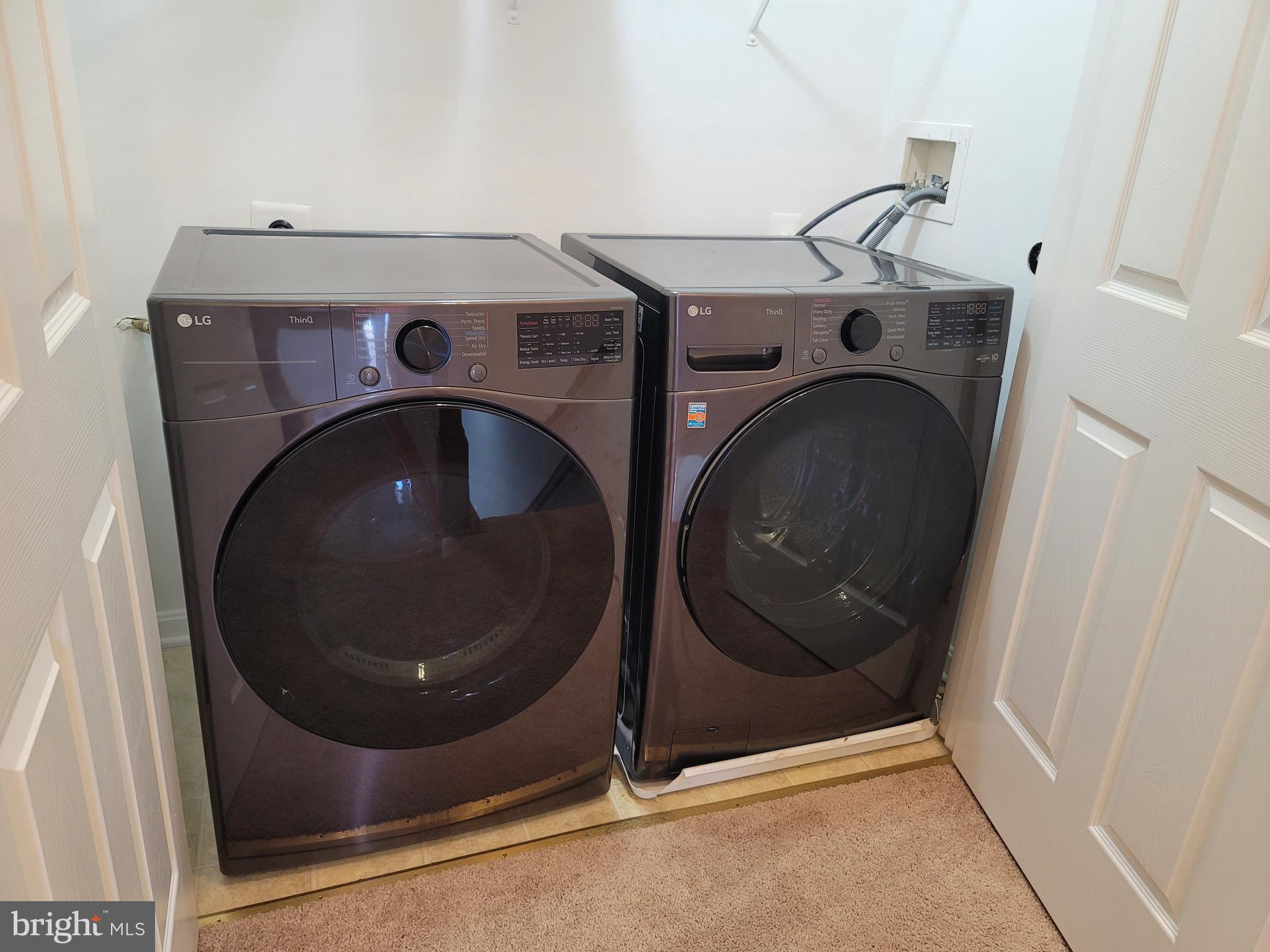 URBANA - Residential Lease