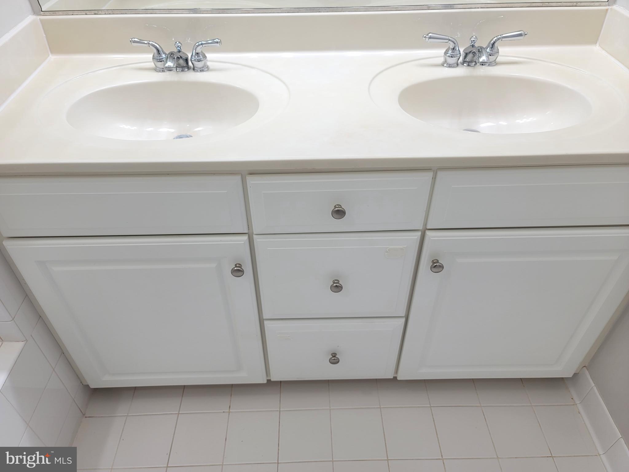 URBANA - Residential Lease