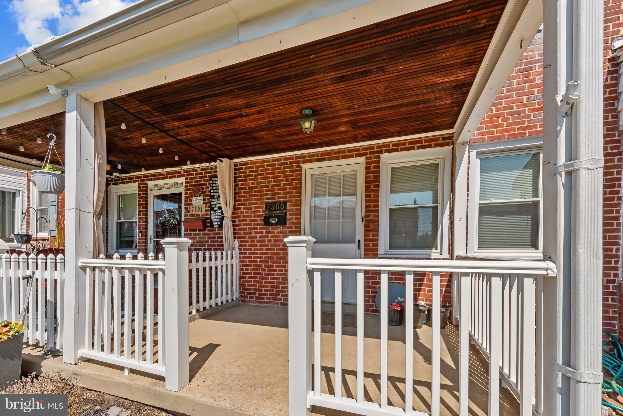 EASTWOOD - Residential Lease