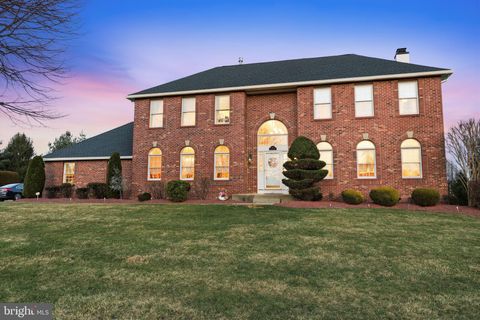 67 FLORENCE DRIVE RICHBORO PA 18954