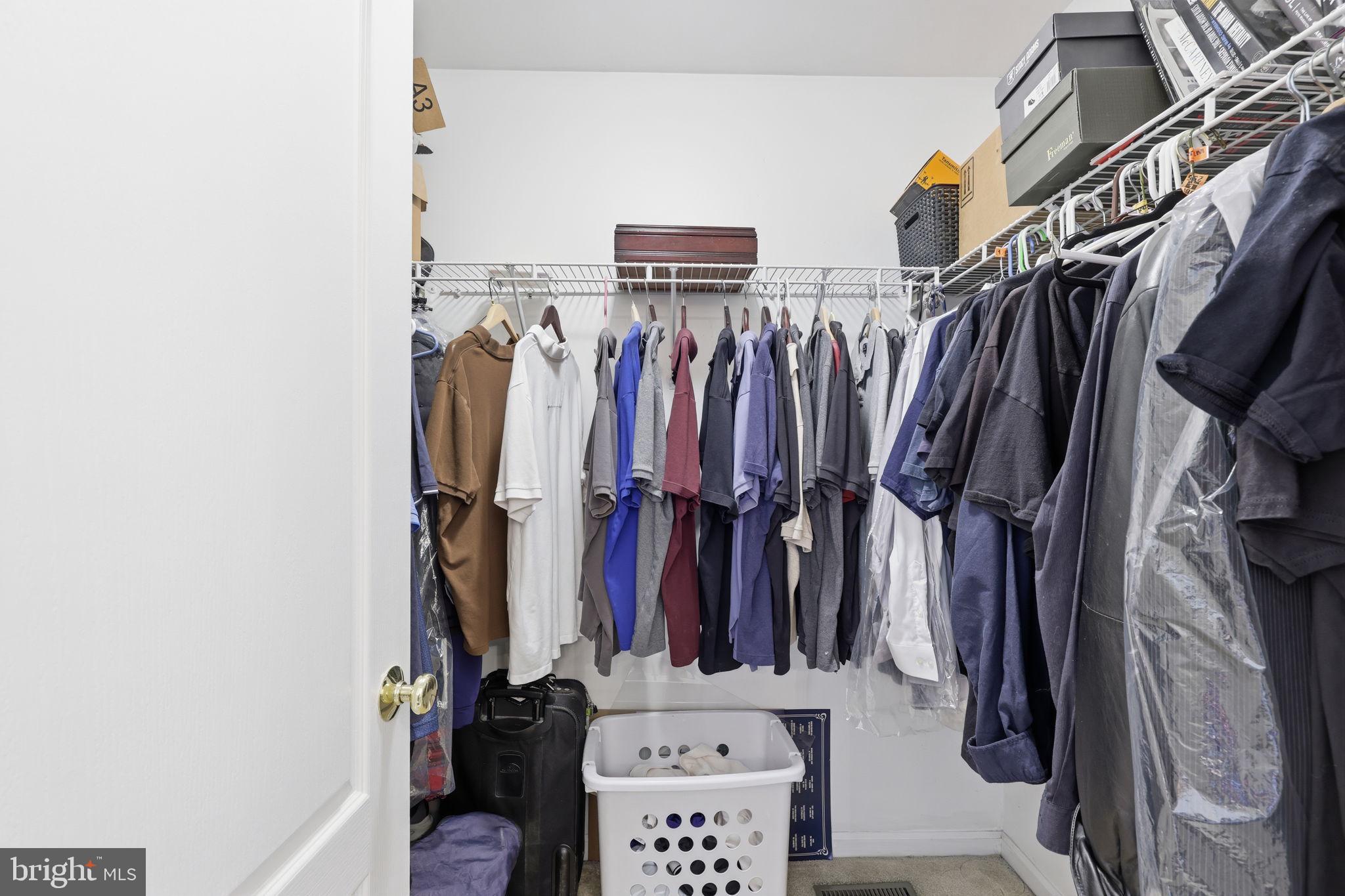 NORTHAMPTON RIDGE - Residential