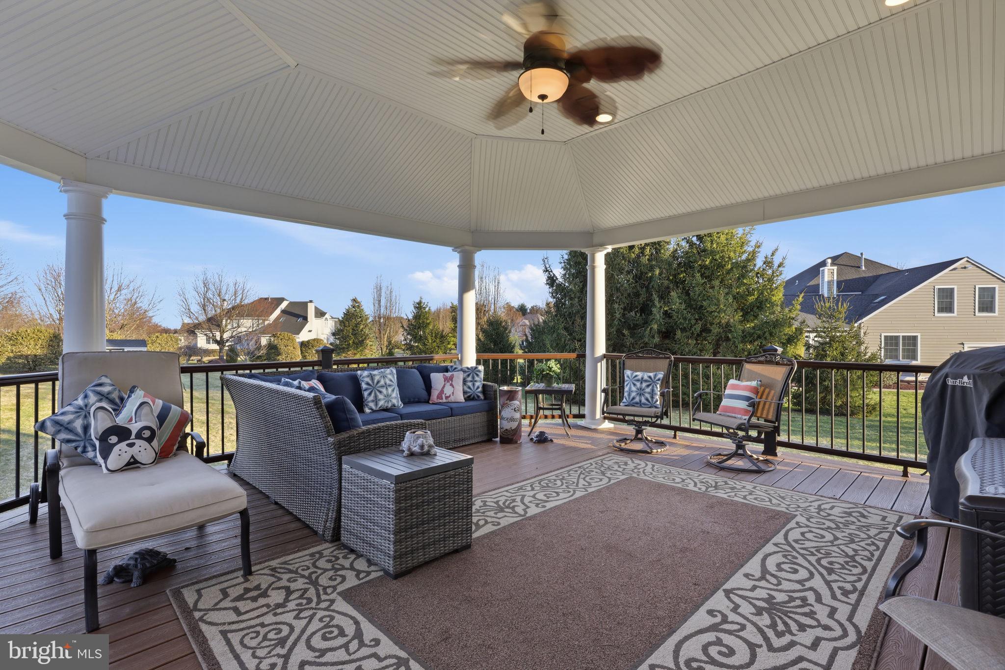 NORTHAMPTON RIDGE - Residential