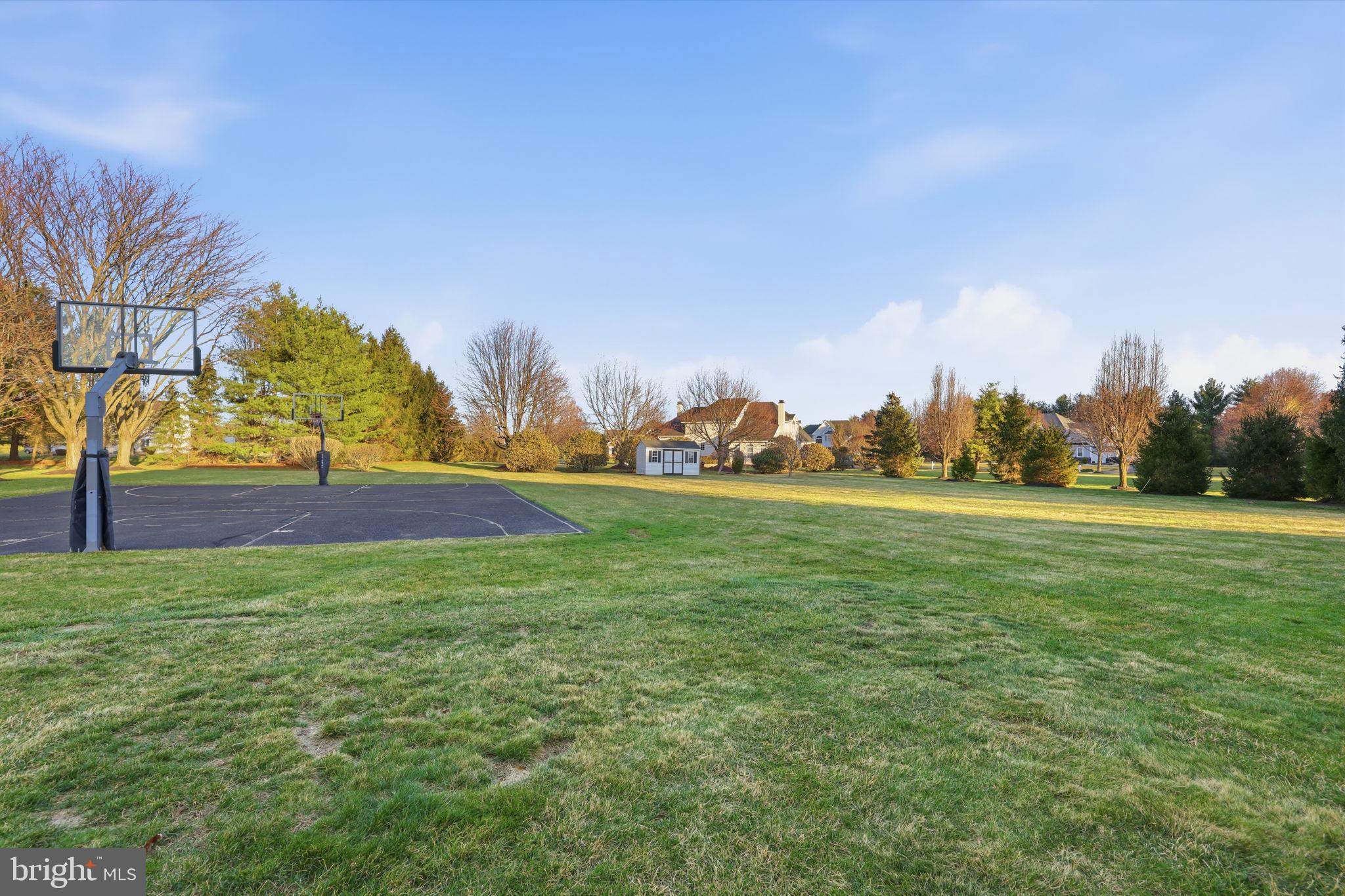 NORTHAMPTON RIDGE - Residential