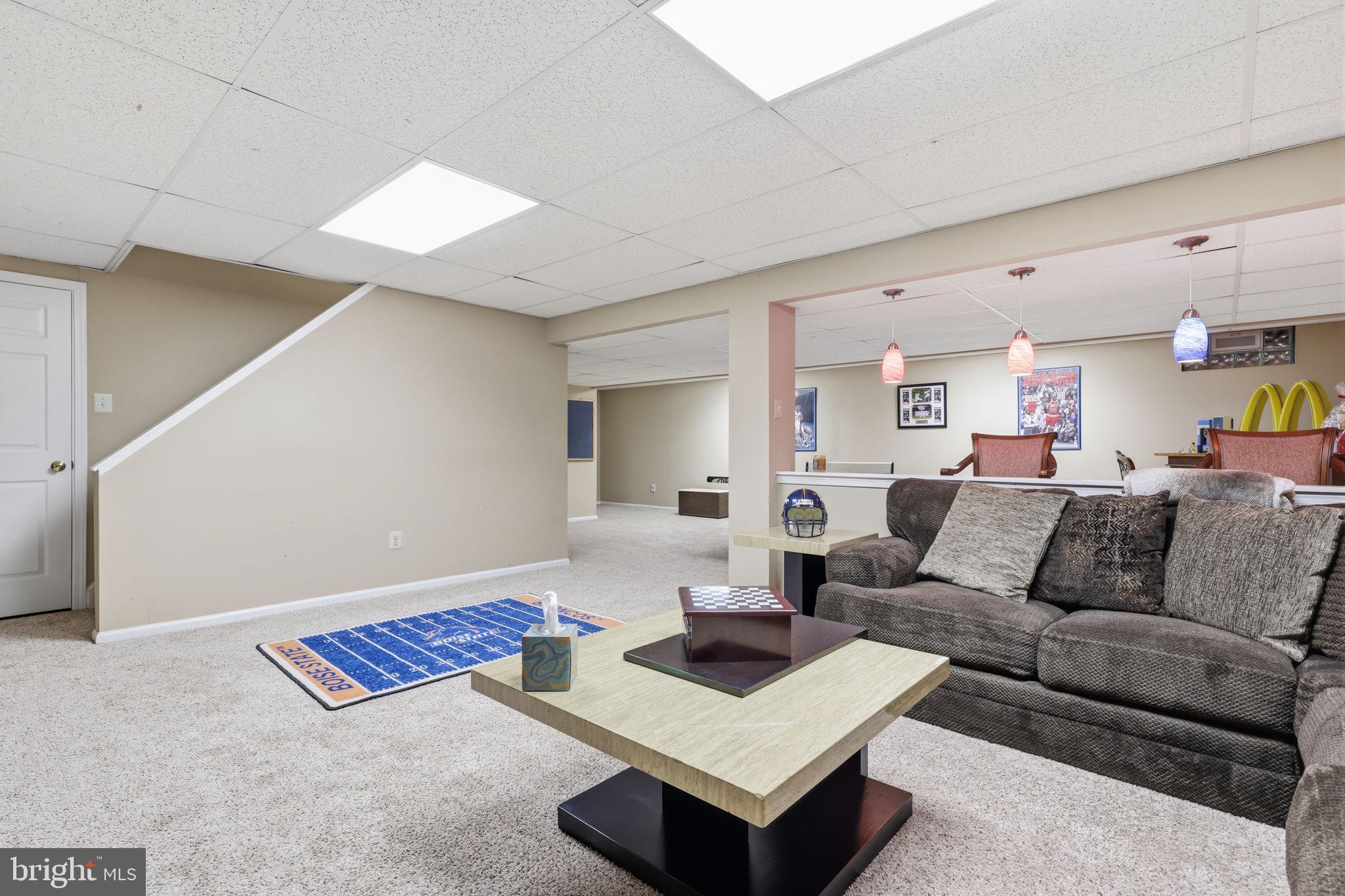 NORTHAMPTON RIDGE - Residential