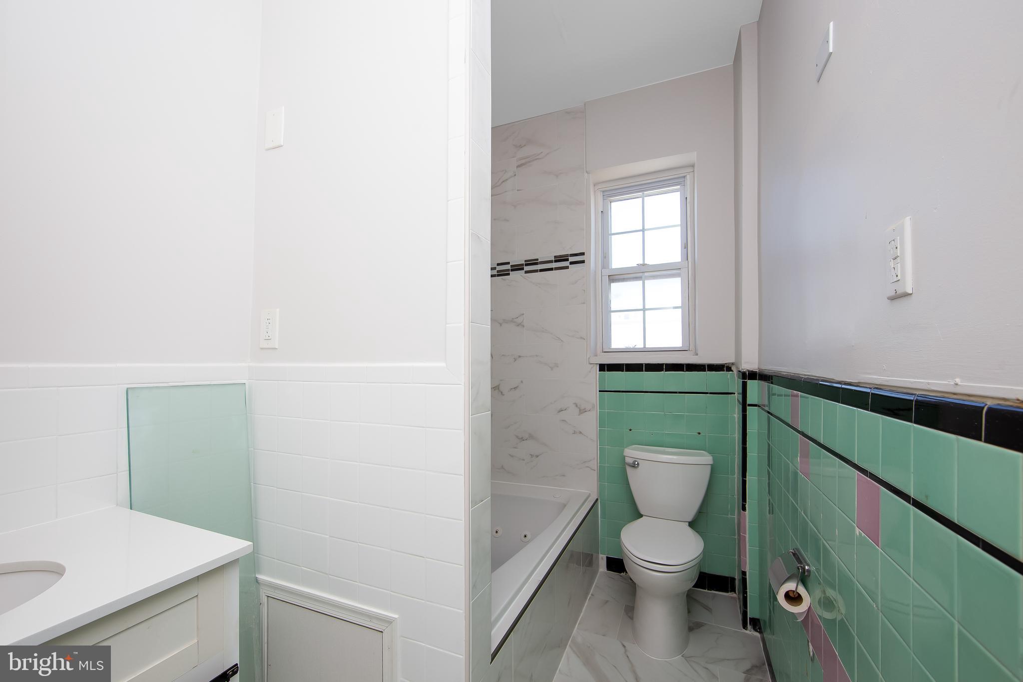 POINT BREEZE - Residential