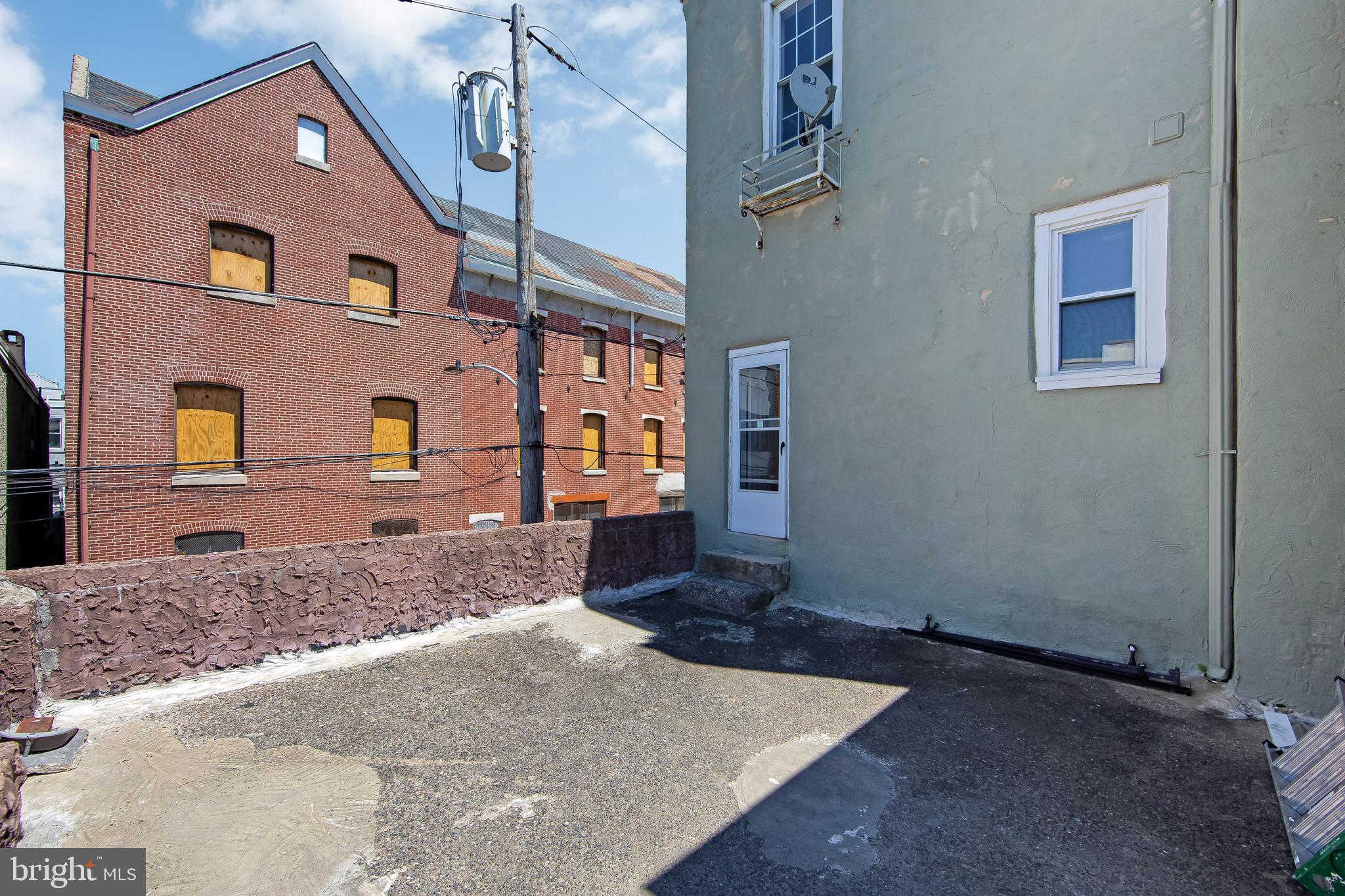 POINT BREEZE - Residential