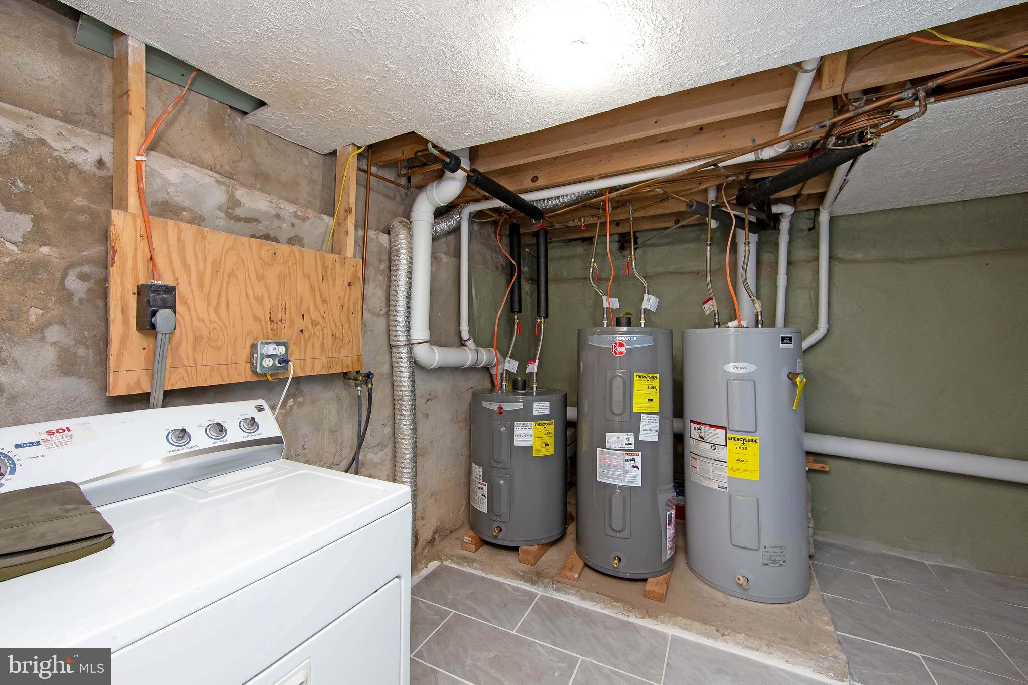 POINT BREEZE - Residential