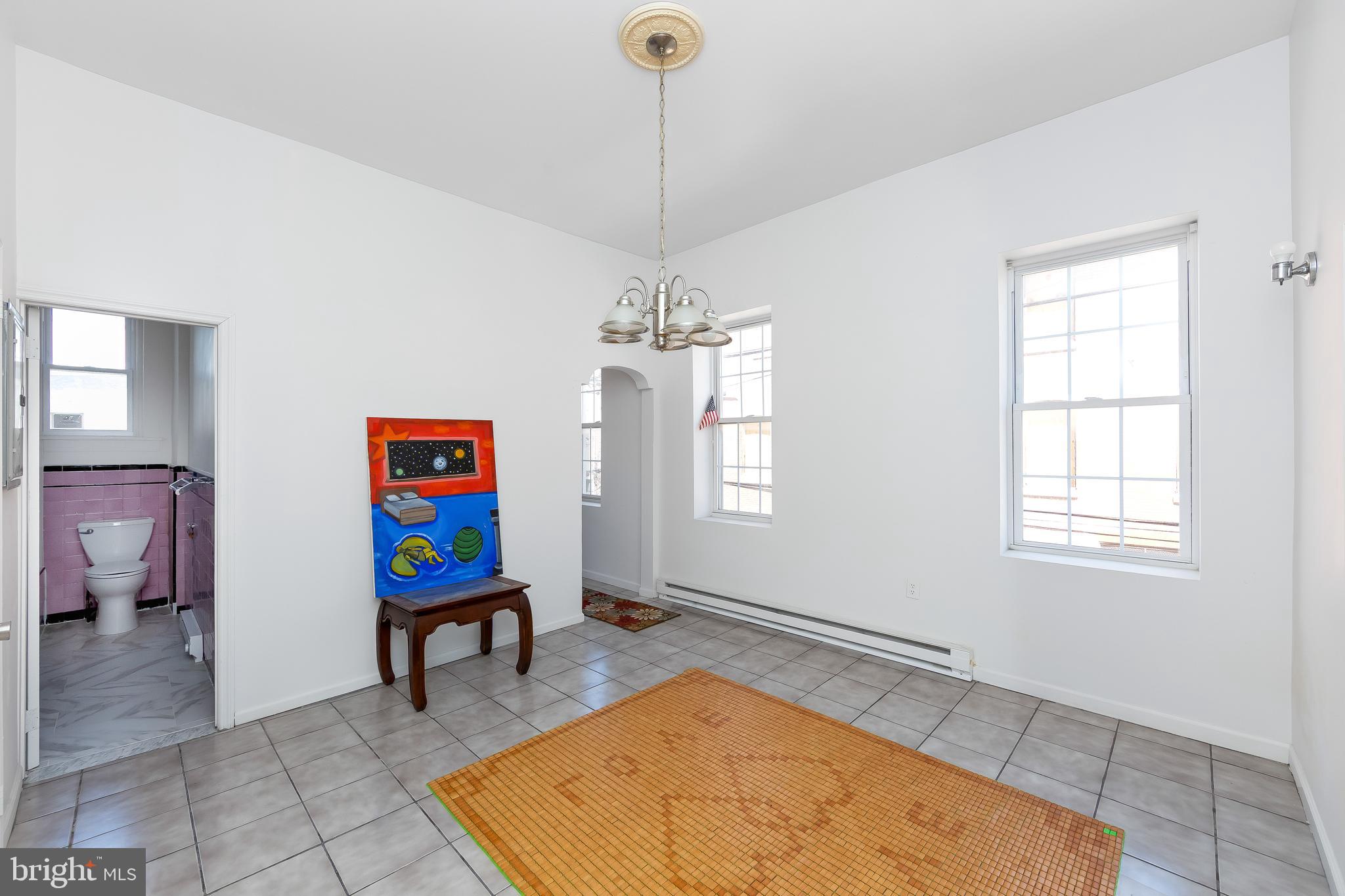 POINT BREEZE - Residential