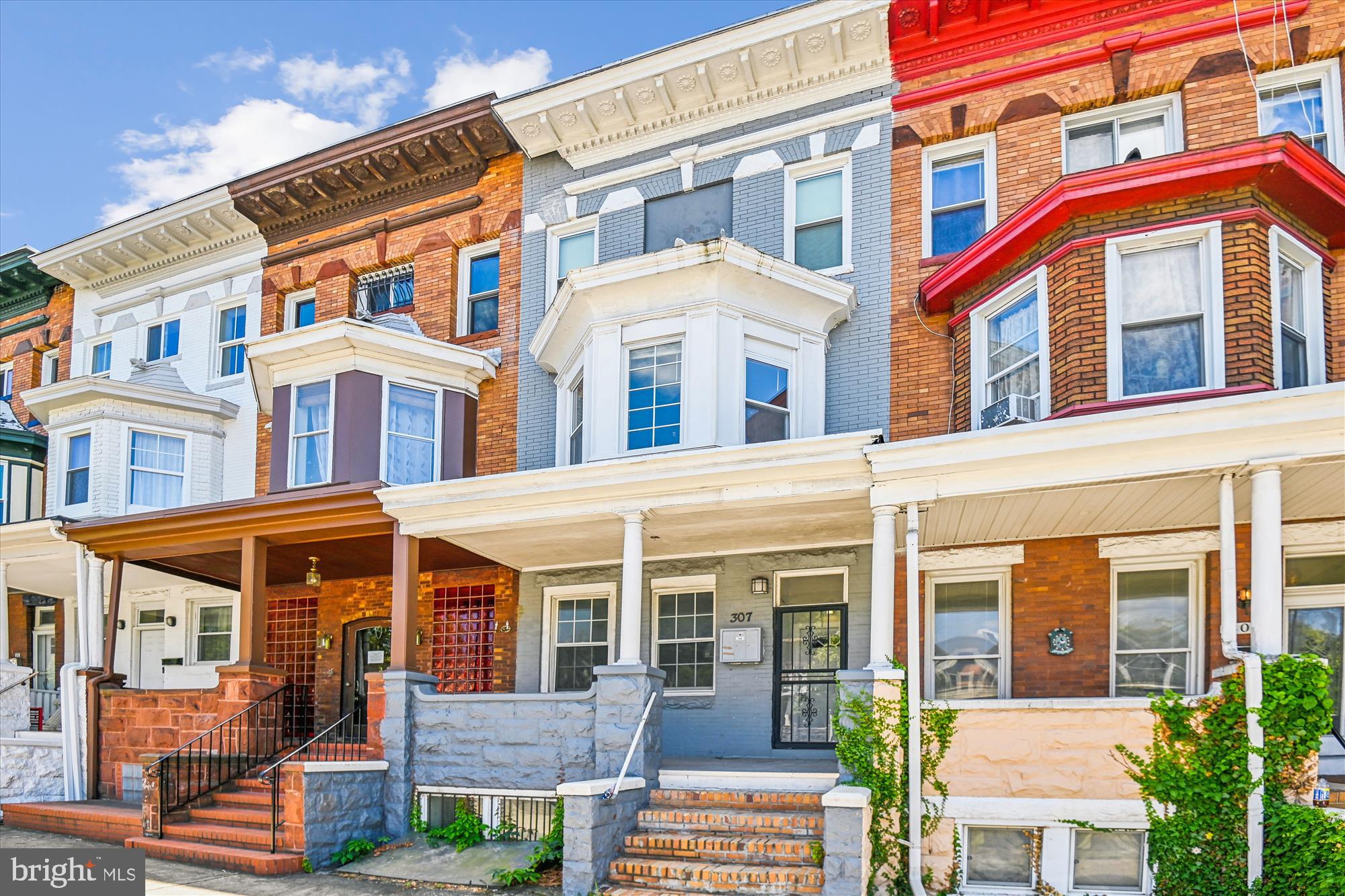 CHARLES VILLAGE - Residential Income