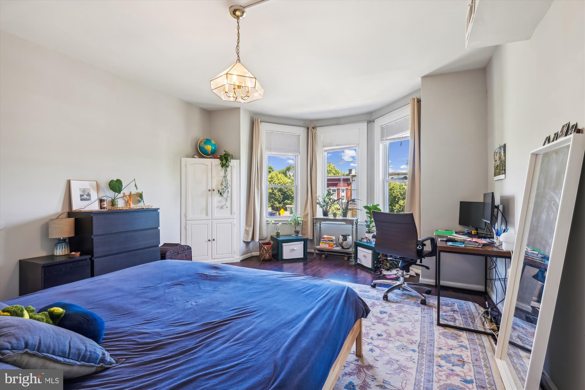 CHARLES VILLAGE - Residential Income