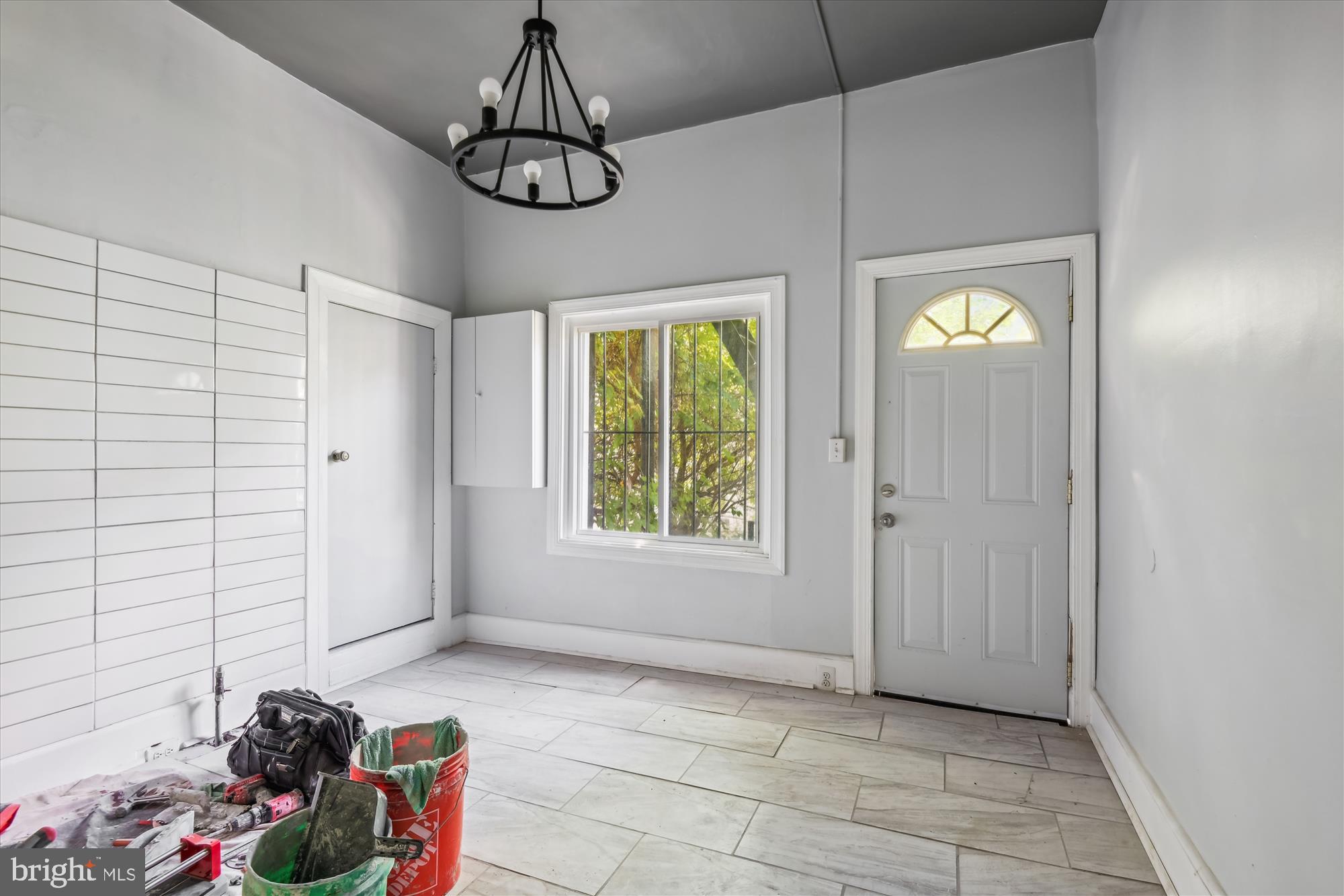 CHARLES VILLAGE - Residential Income