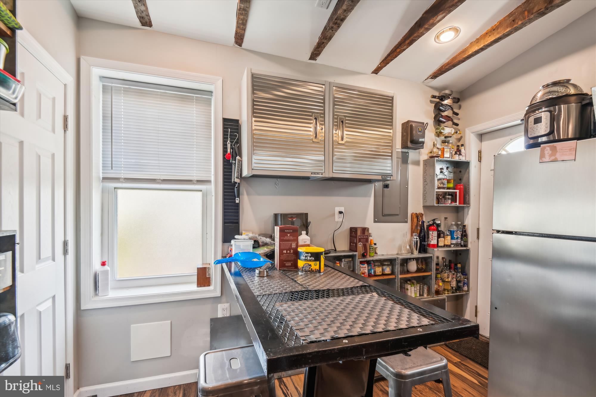 CHARLES VILLAGE - Residential Income