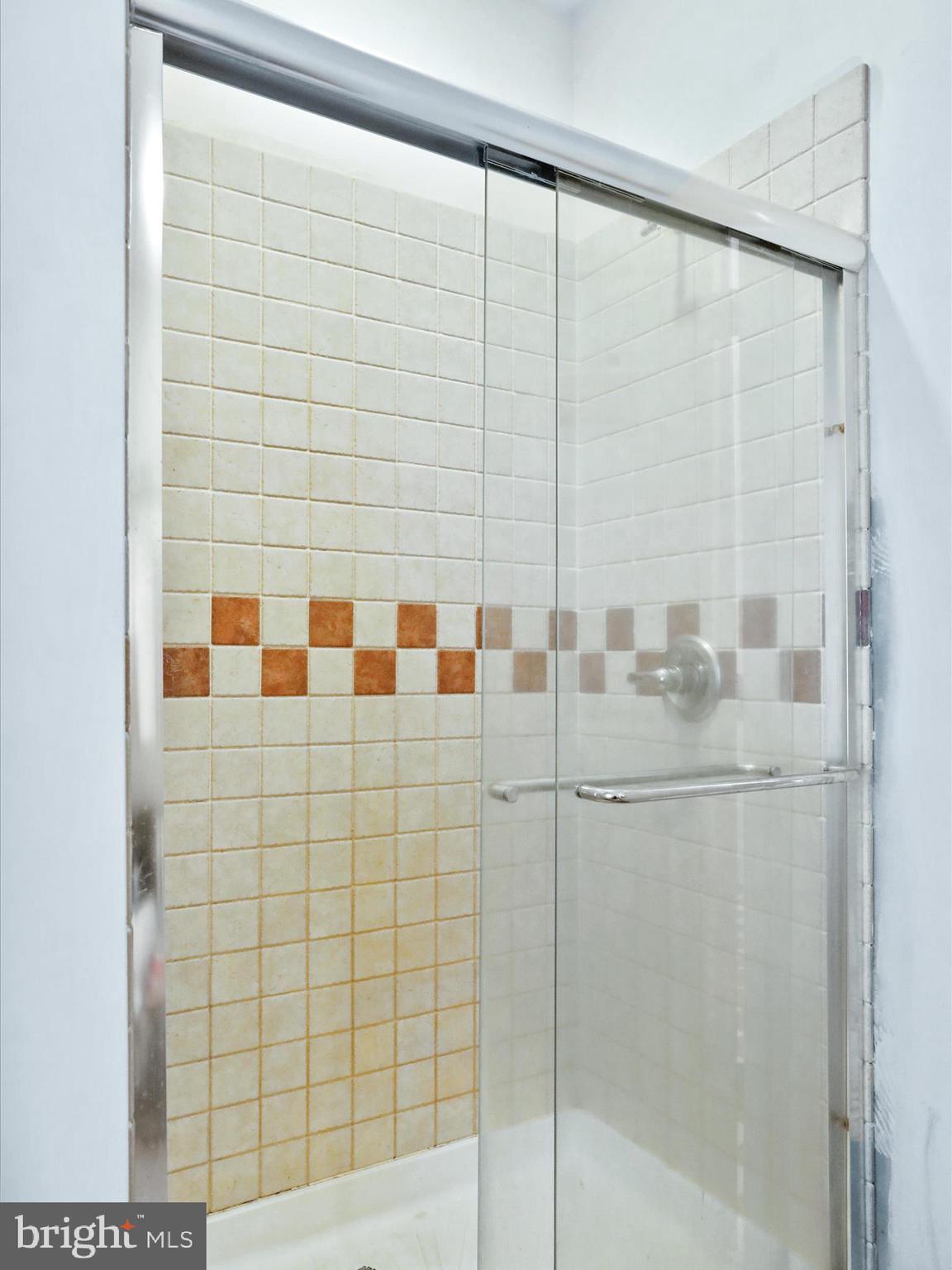 FOREST COLONY - Residential