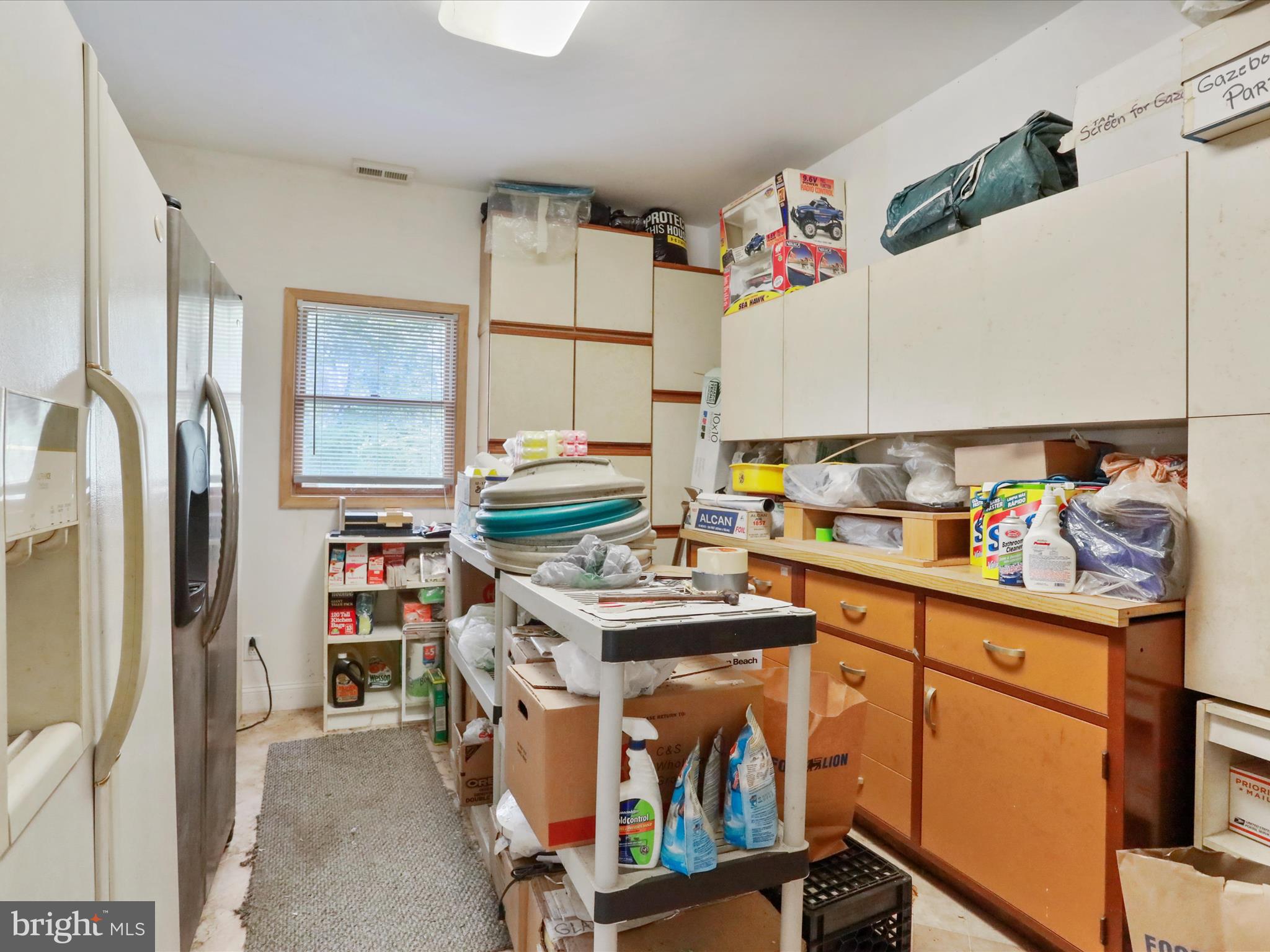 FOREST COLONY - Residential