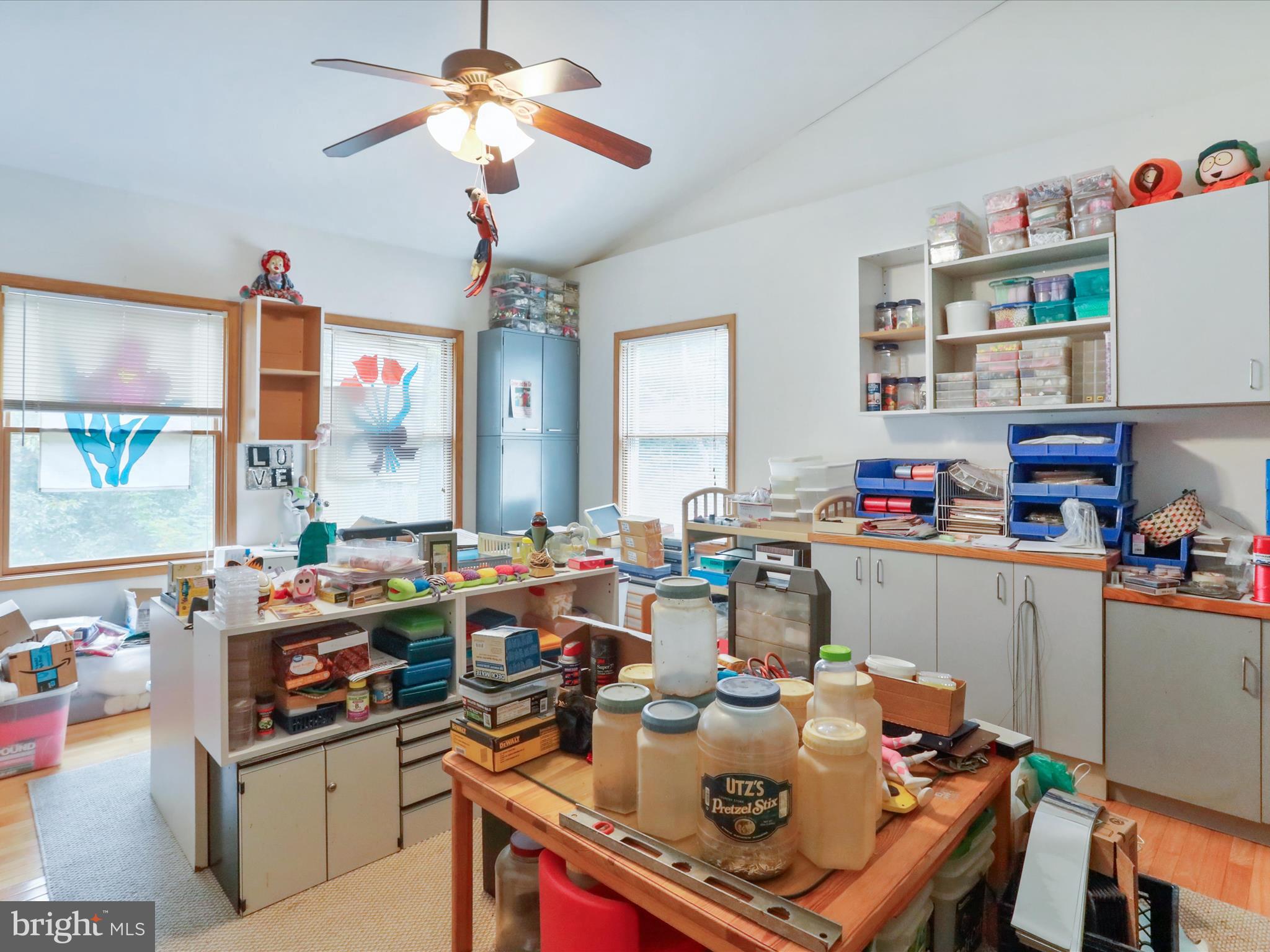 FOREST COLONY - Residential