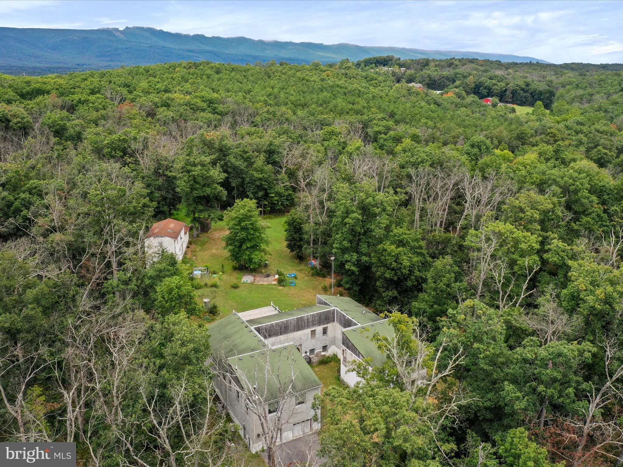 FOREST COLONY - Residential