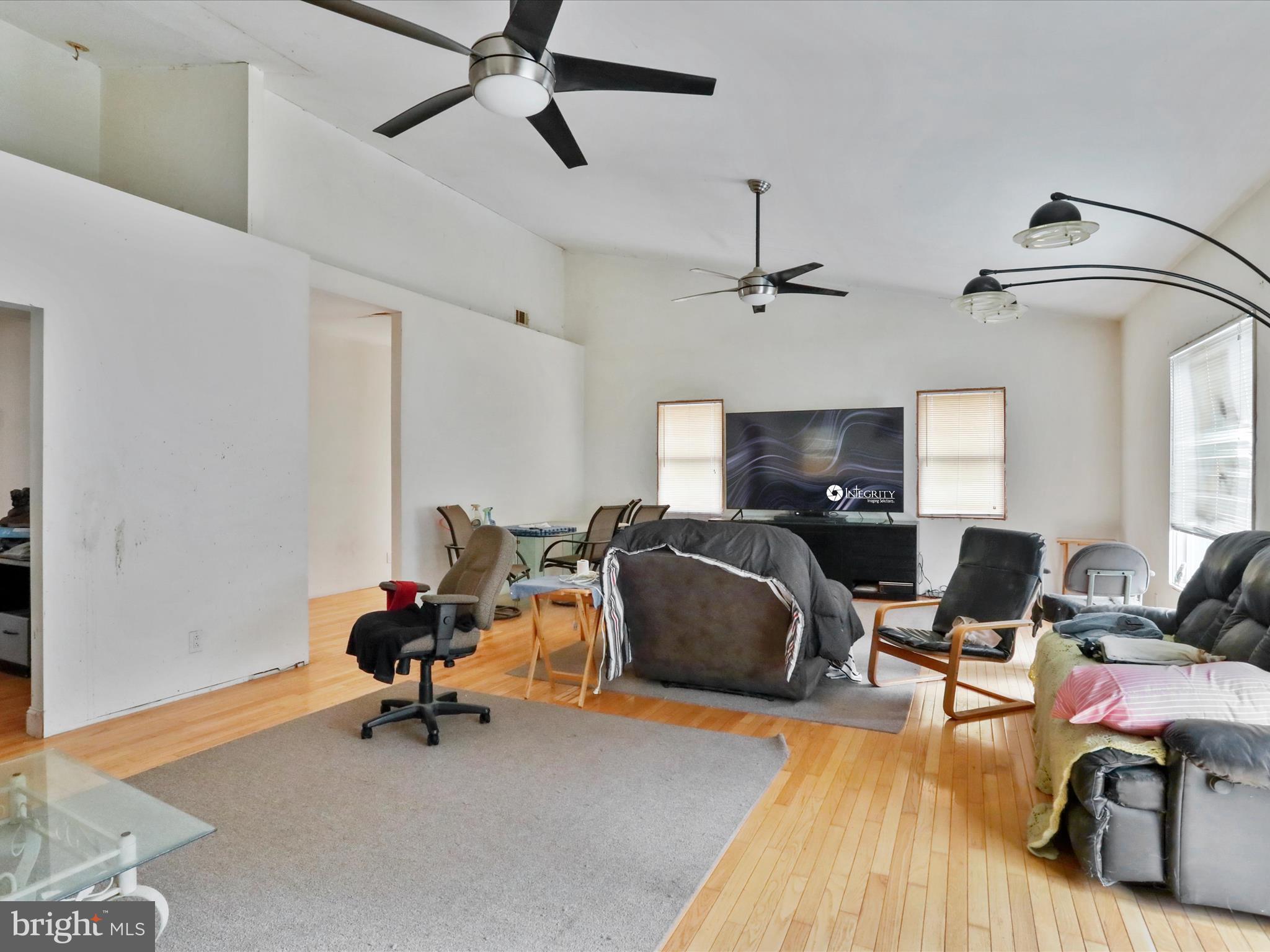 FOREST COLONY - Residential