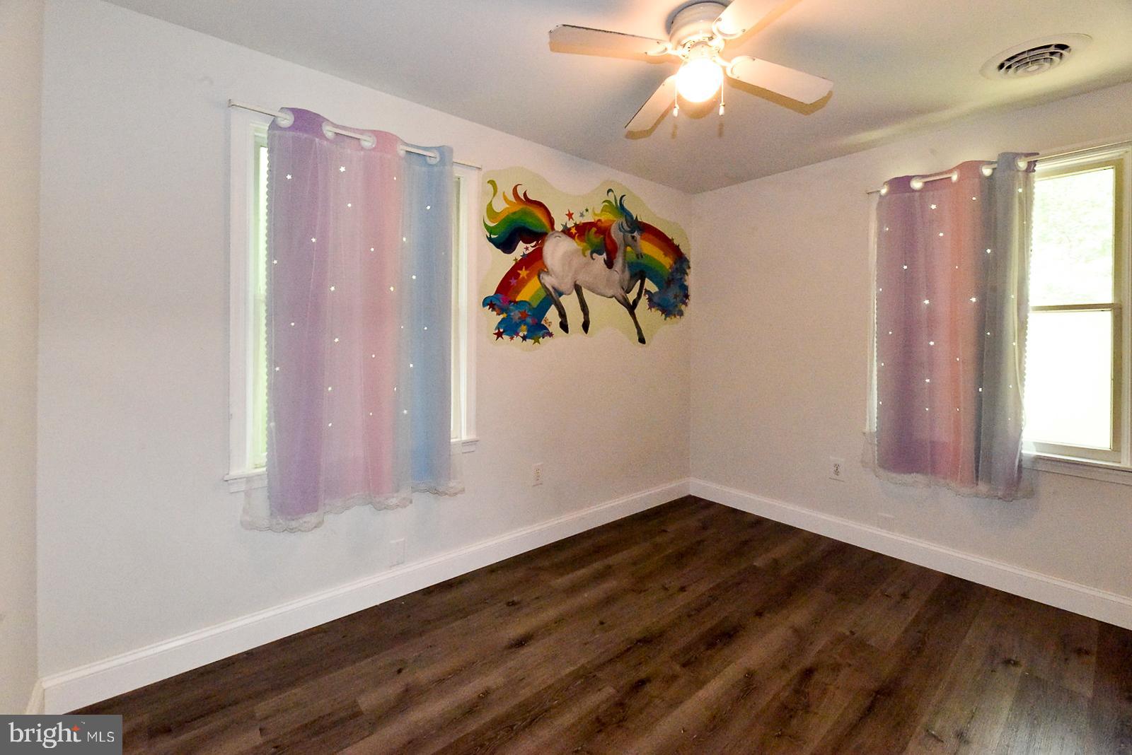 LAND O LAKES - Residential Lease