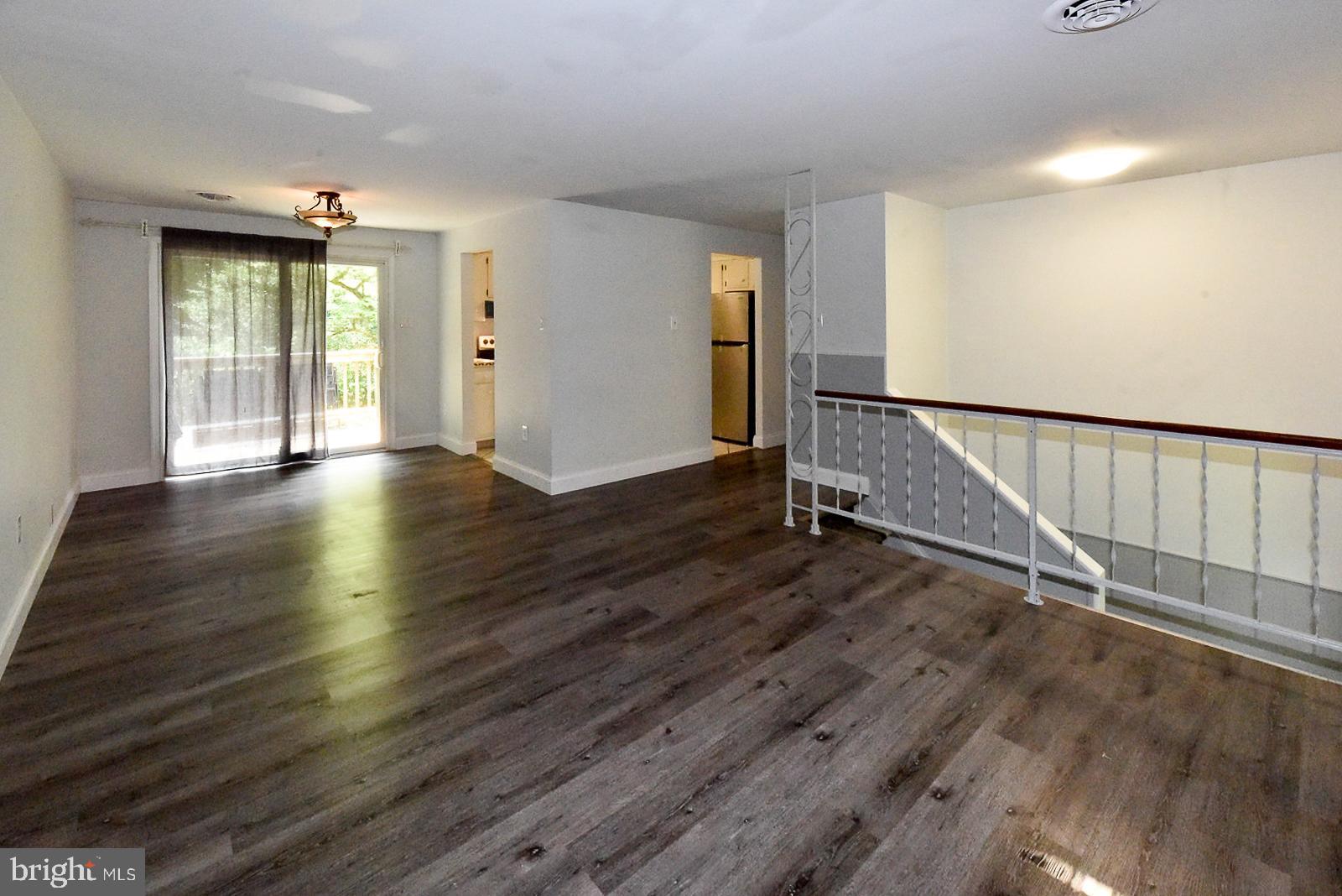 LAND O LAKES - Residential Lease