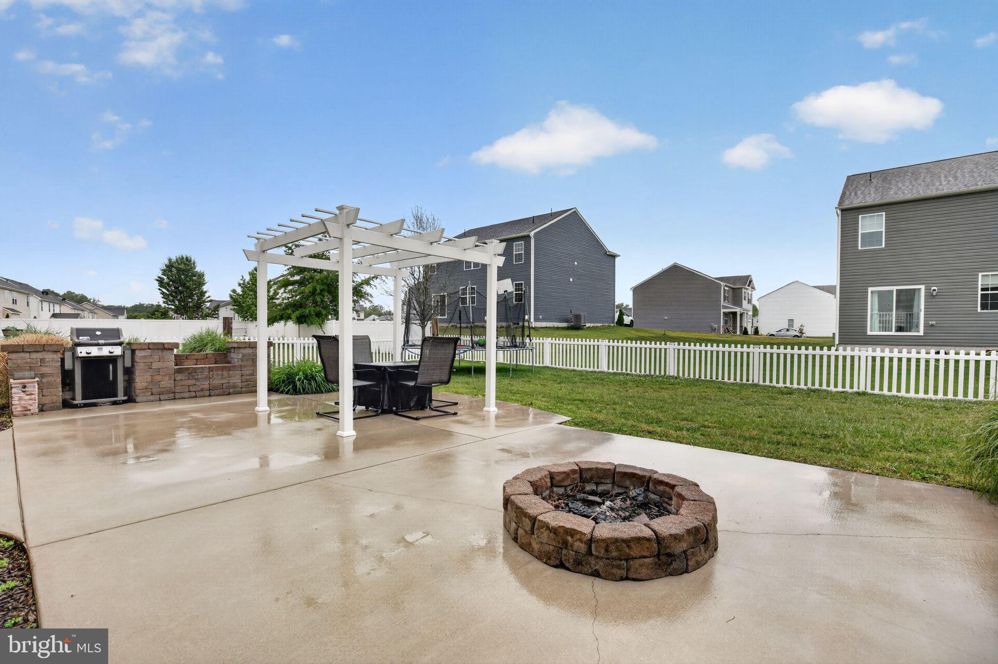 PEMBROOKE PHASE 2 - Residential