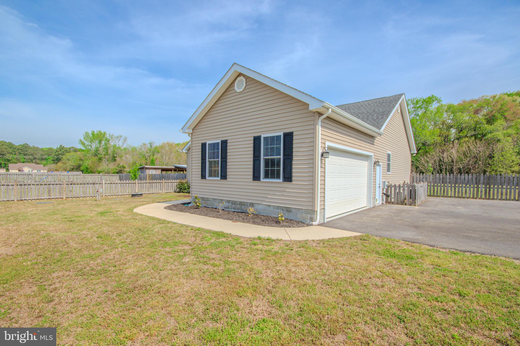 9243 MILL BRANCH ROAD