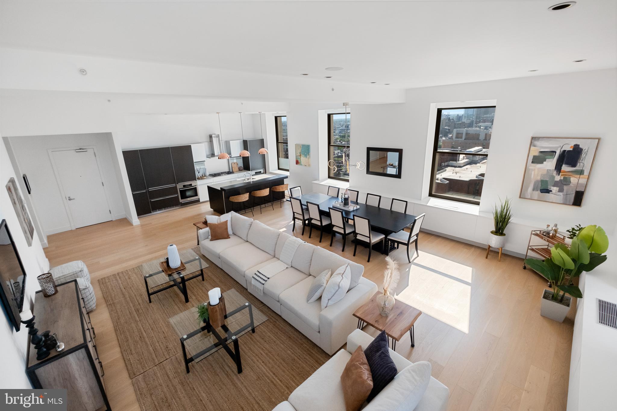 SOCIETY HILL - Residential