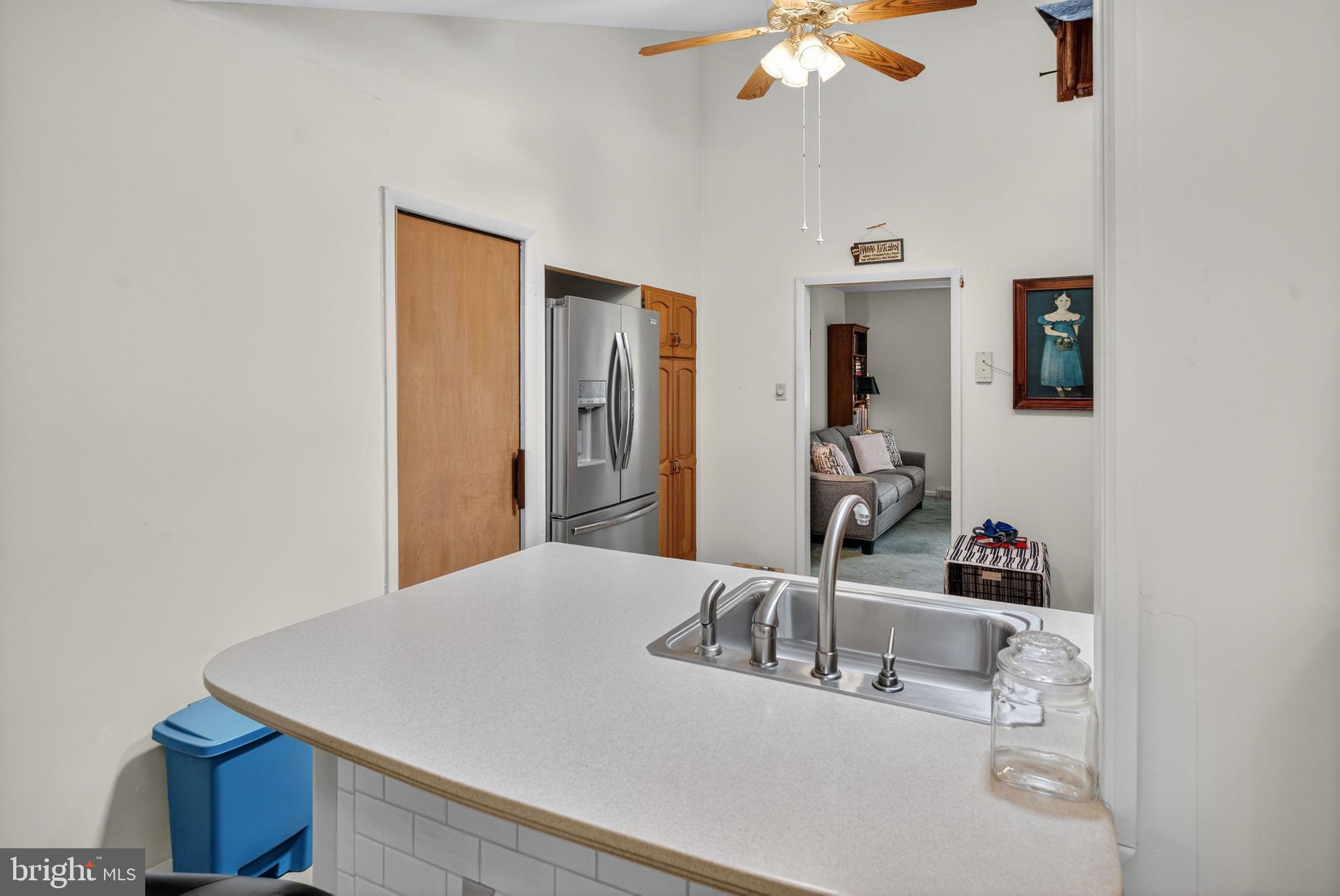 CRESTWOOD - Residential