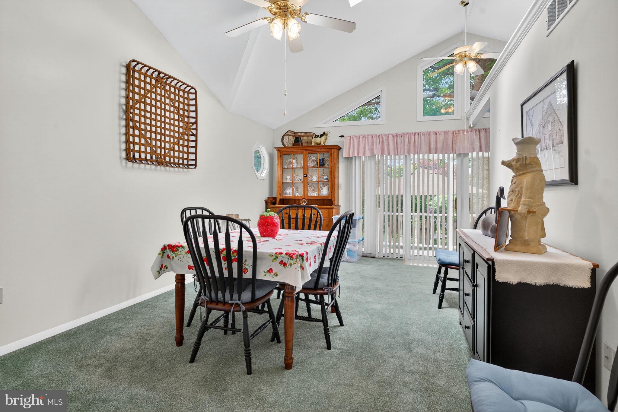 CRESTWOOD - Residential