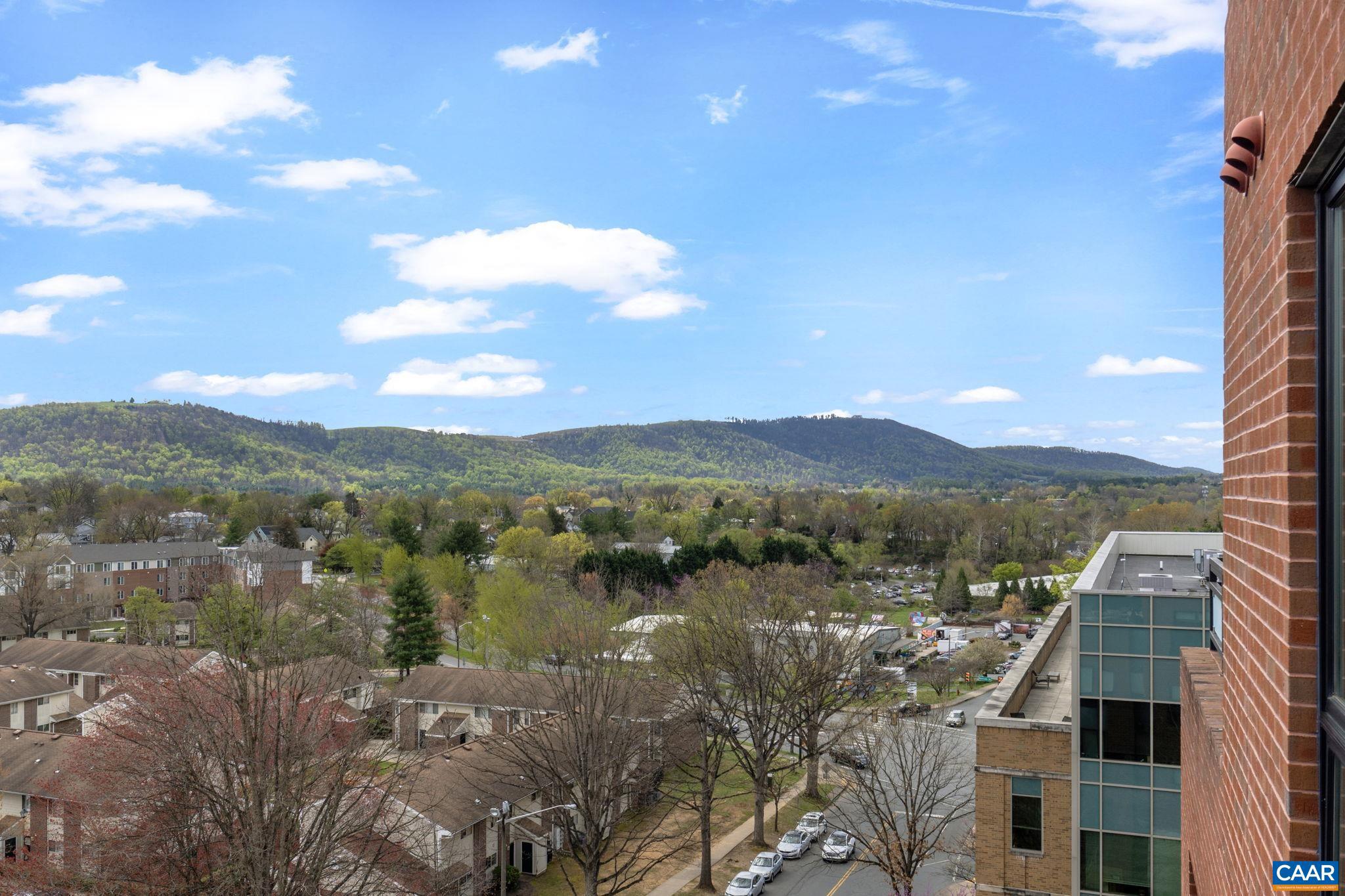 THE GLEASON - Residential