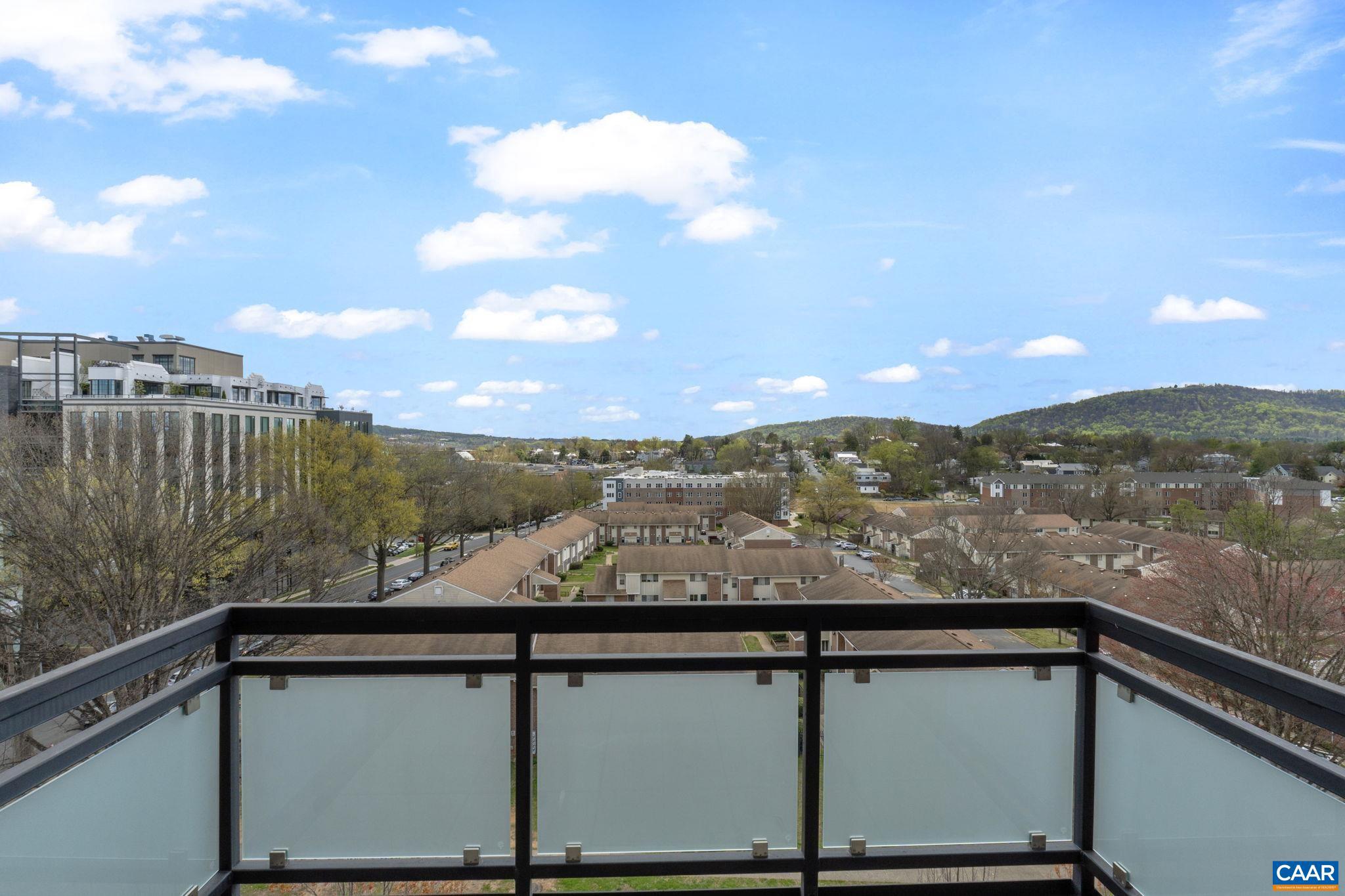 THE GLEASON - Residential