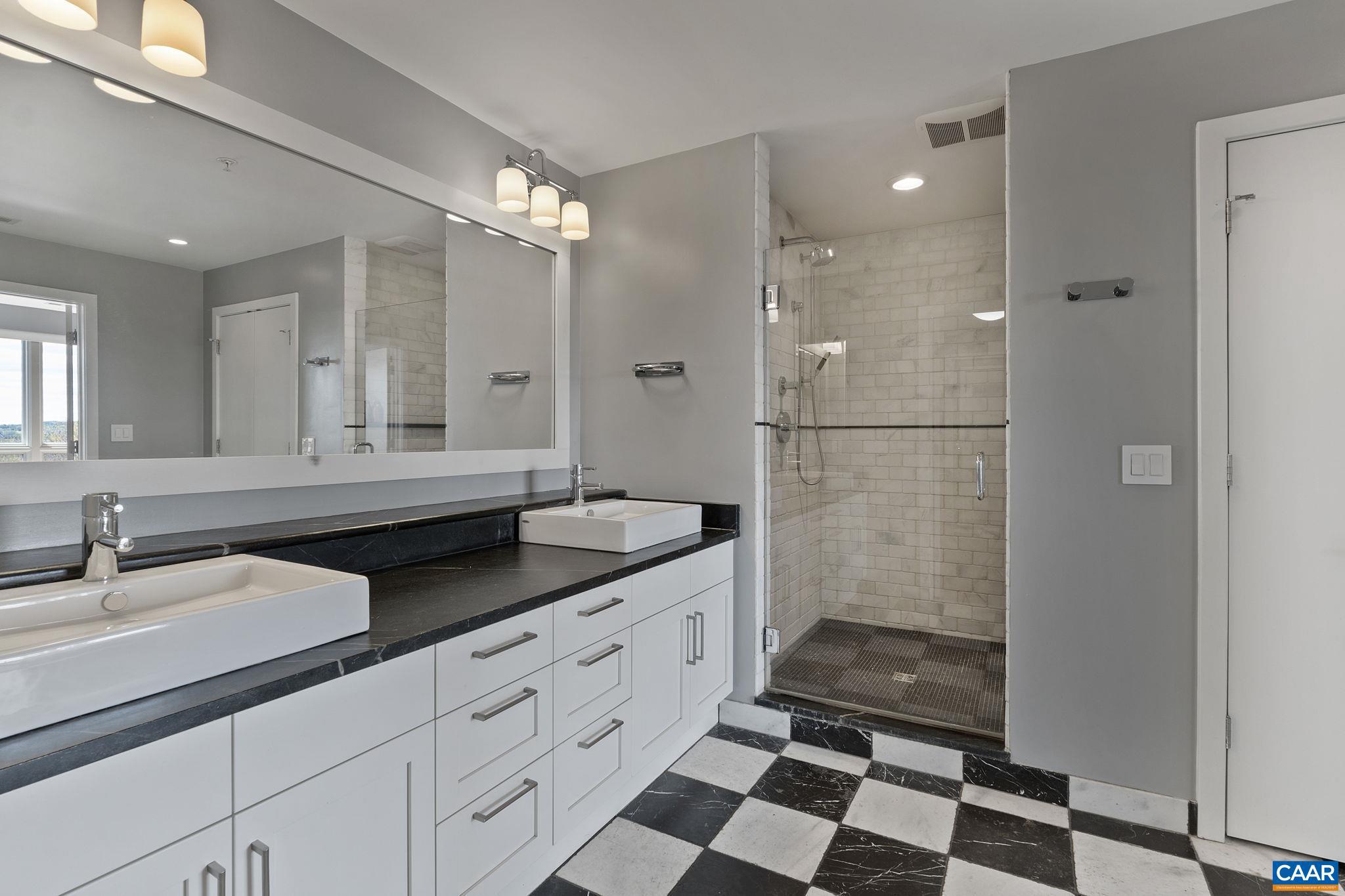 THE GLEASON - Residential