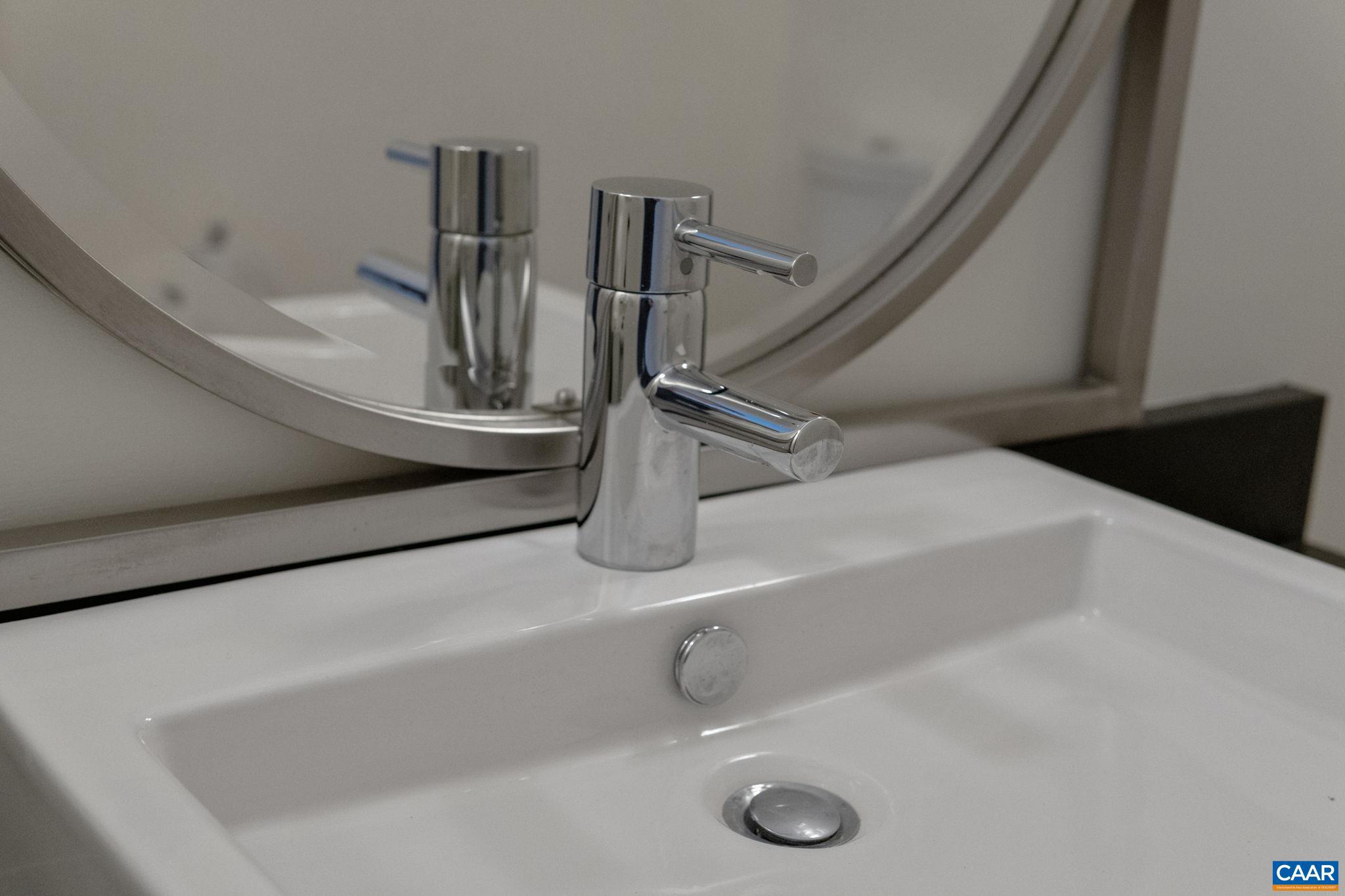 THE GLEASON - Residential