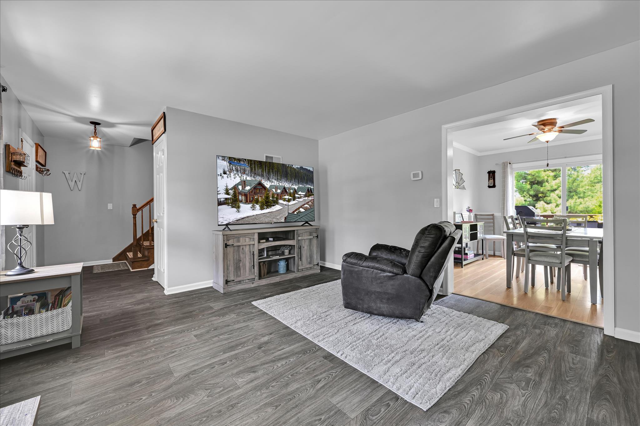 637 FULTON STREET