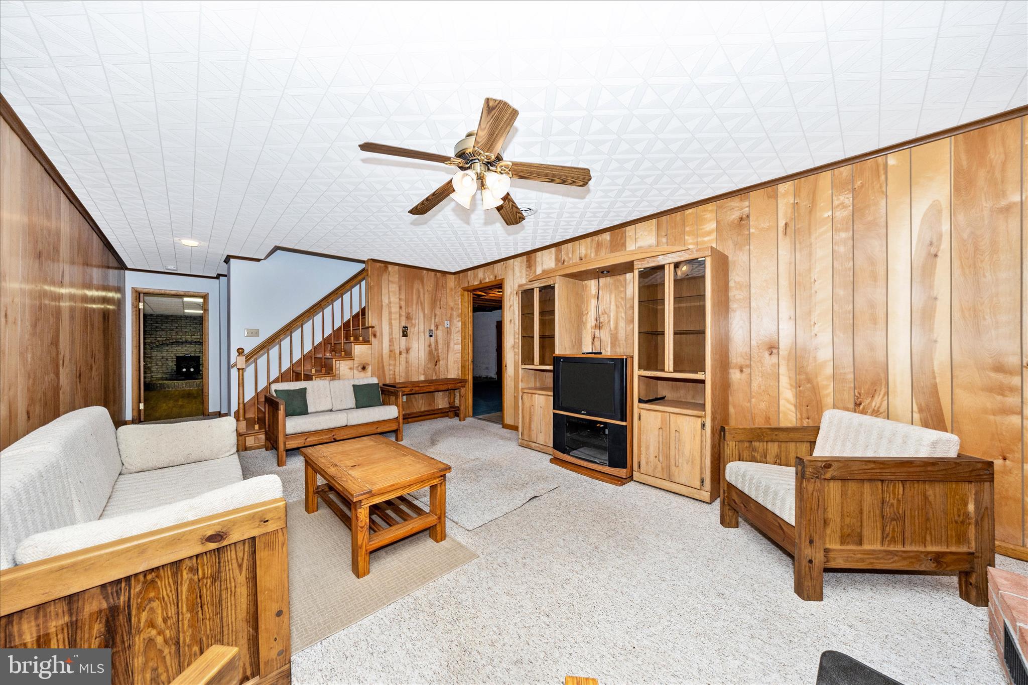 SKYLINE ESTATES - Residential