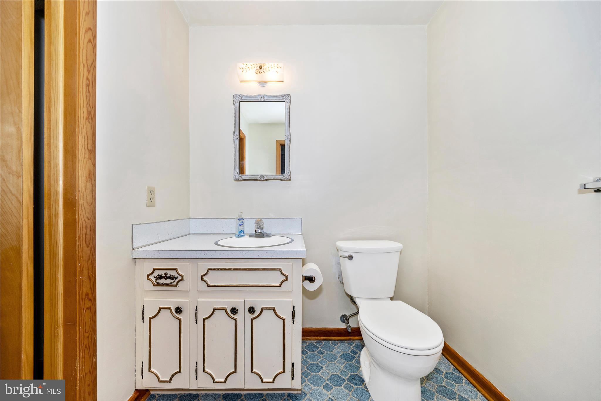 SKYLINE ESTATES - Residential