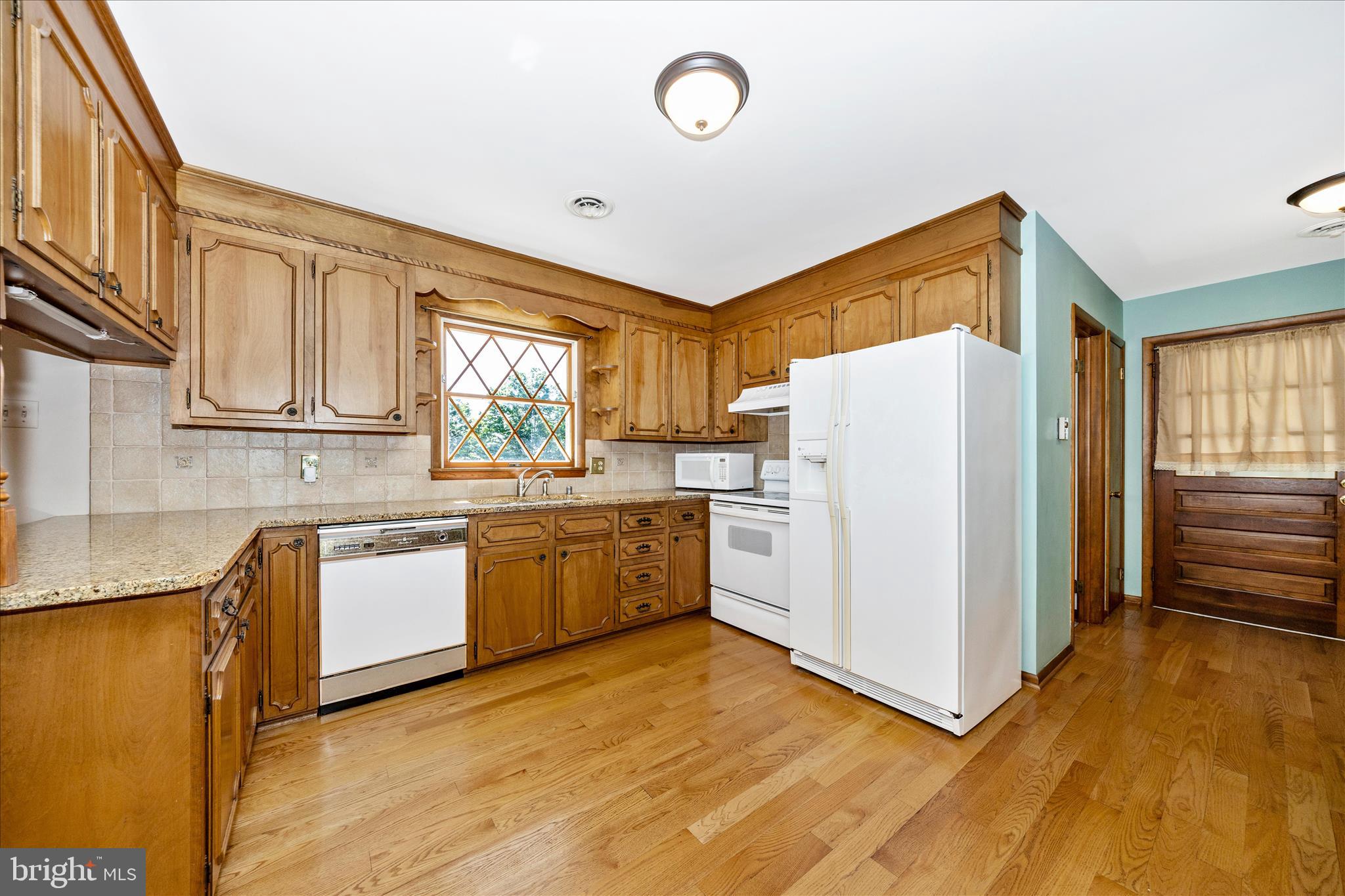 SKYLINE ESTATES - Residential