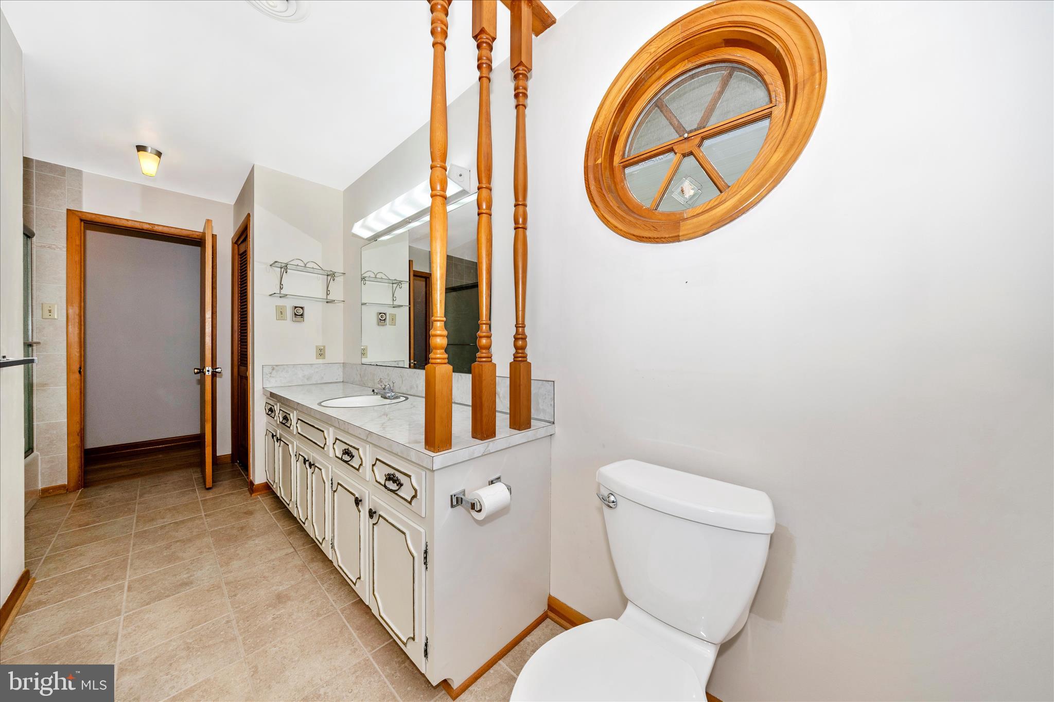 SKYLINE ESTATES - Residential