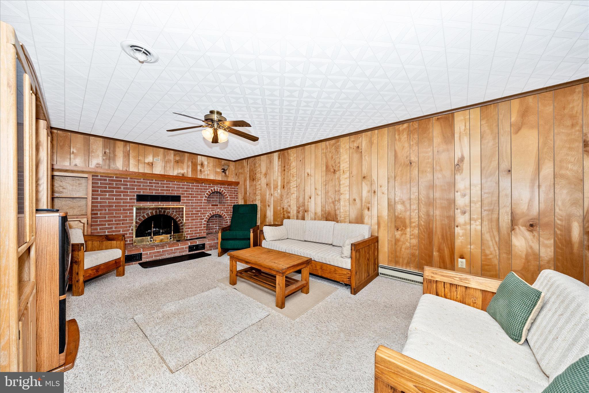 SKYLINE ESTATES - Residential
