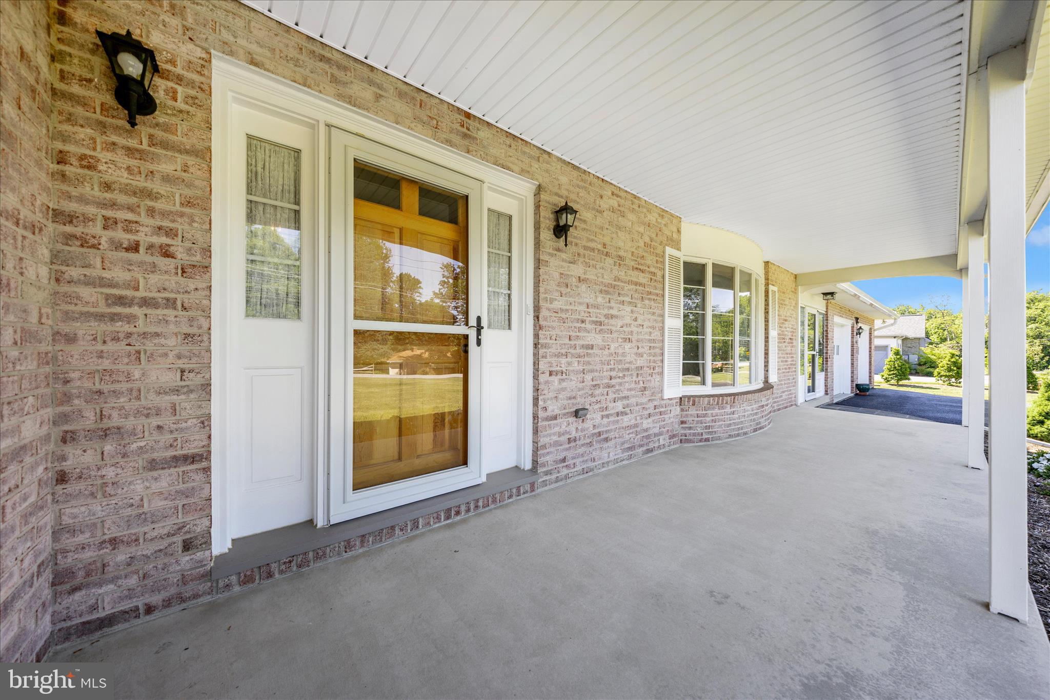 SKYLINE ESTATES - Residential