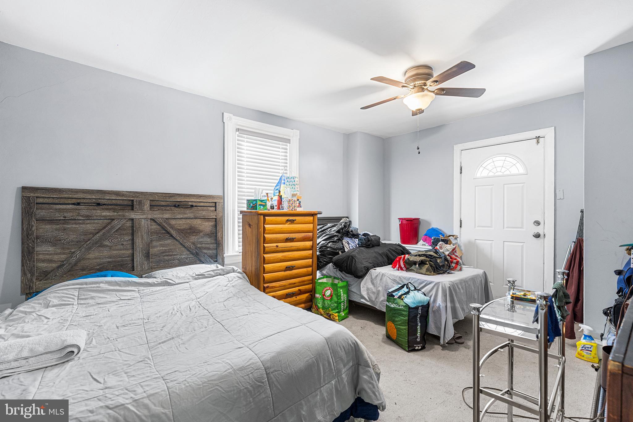 CLIFTON HEIGHTS - Residential