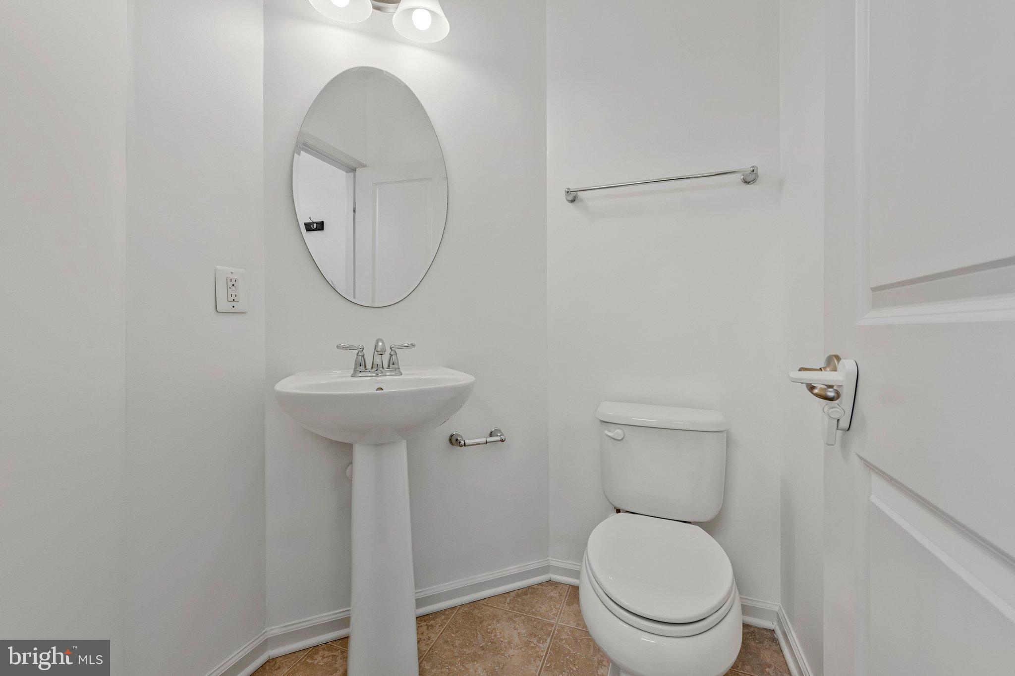 ADDISON ROAD SOUTH - Residential