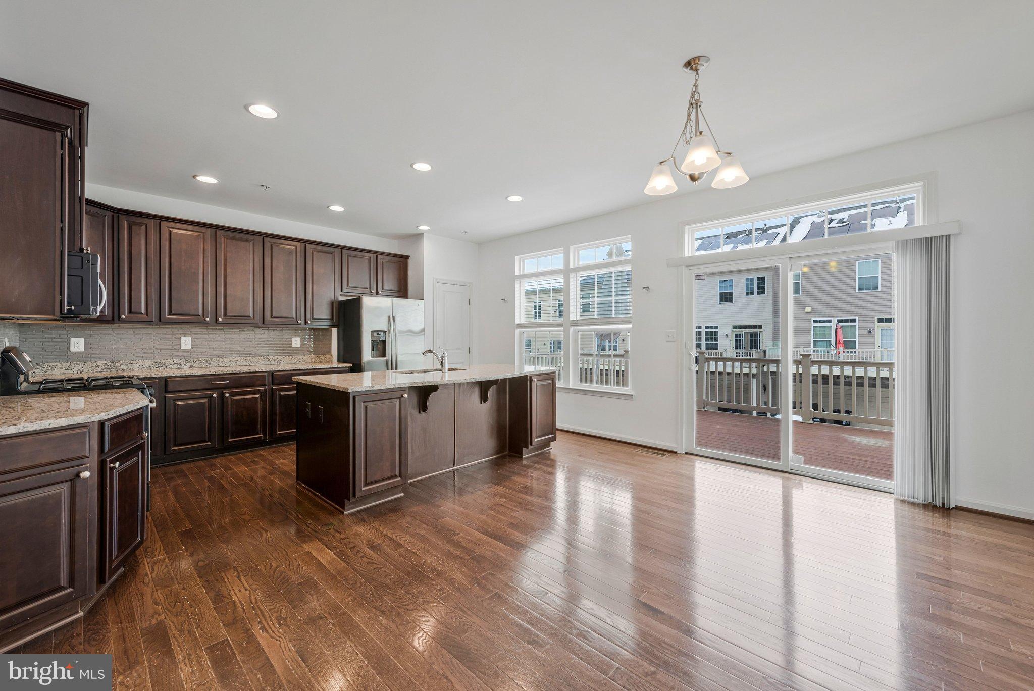 ADDISON ROAD SOUTH - Residential