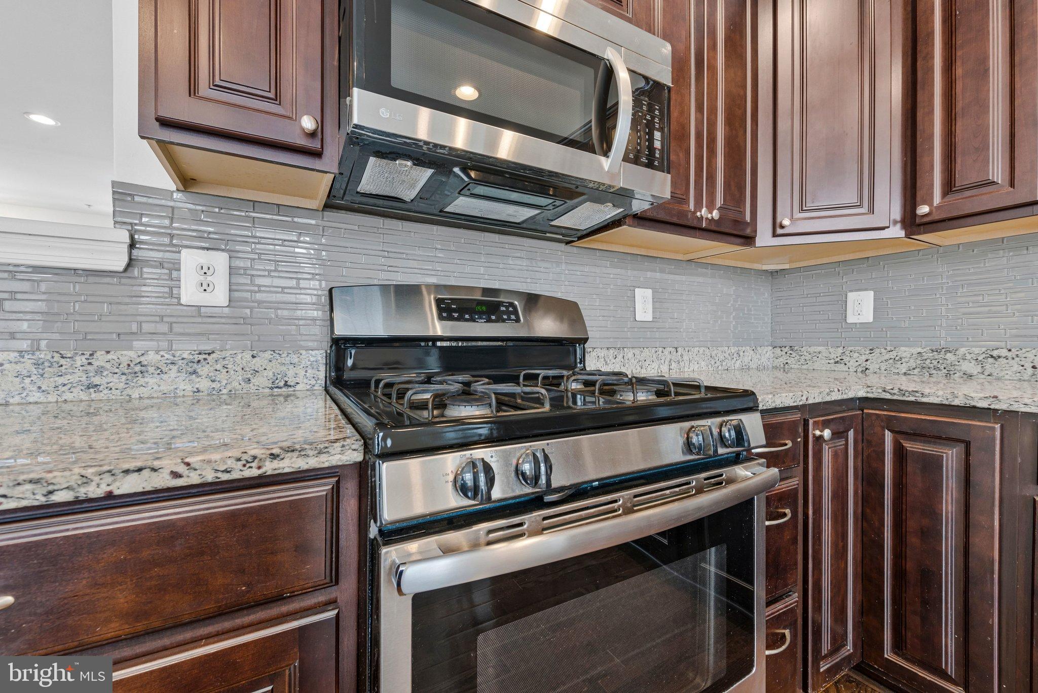 ADDISON ROAD SOUTH - Residential