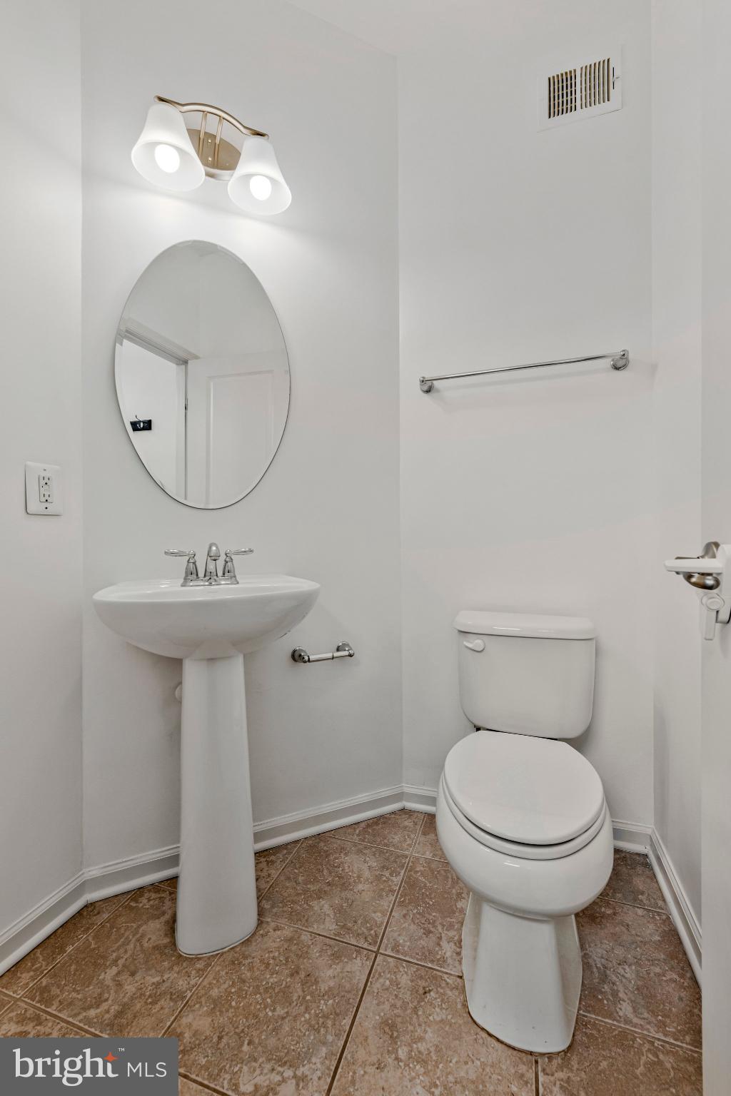 ADDISON ROAD SOUTH - Residential