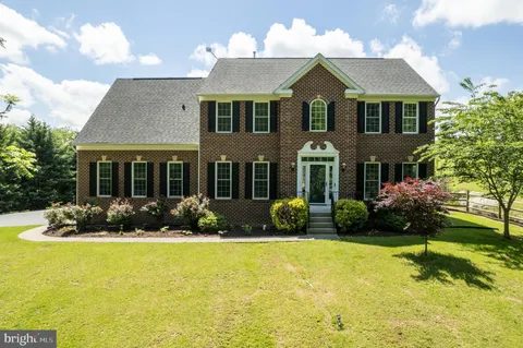 627 Chimney Circle, Middletown, VA MLS: VAFV2034122