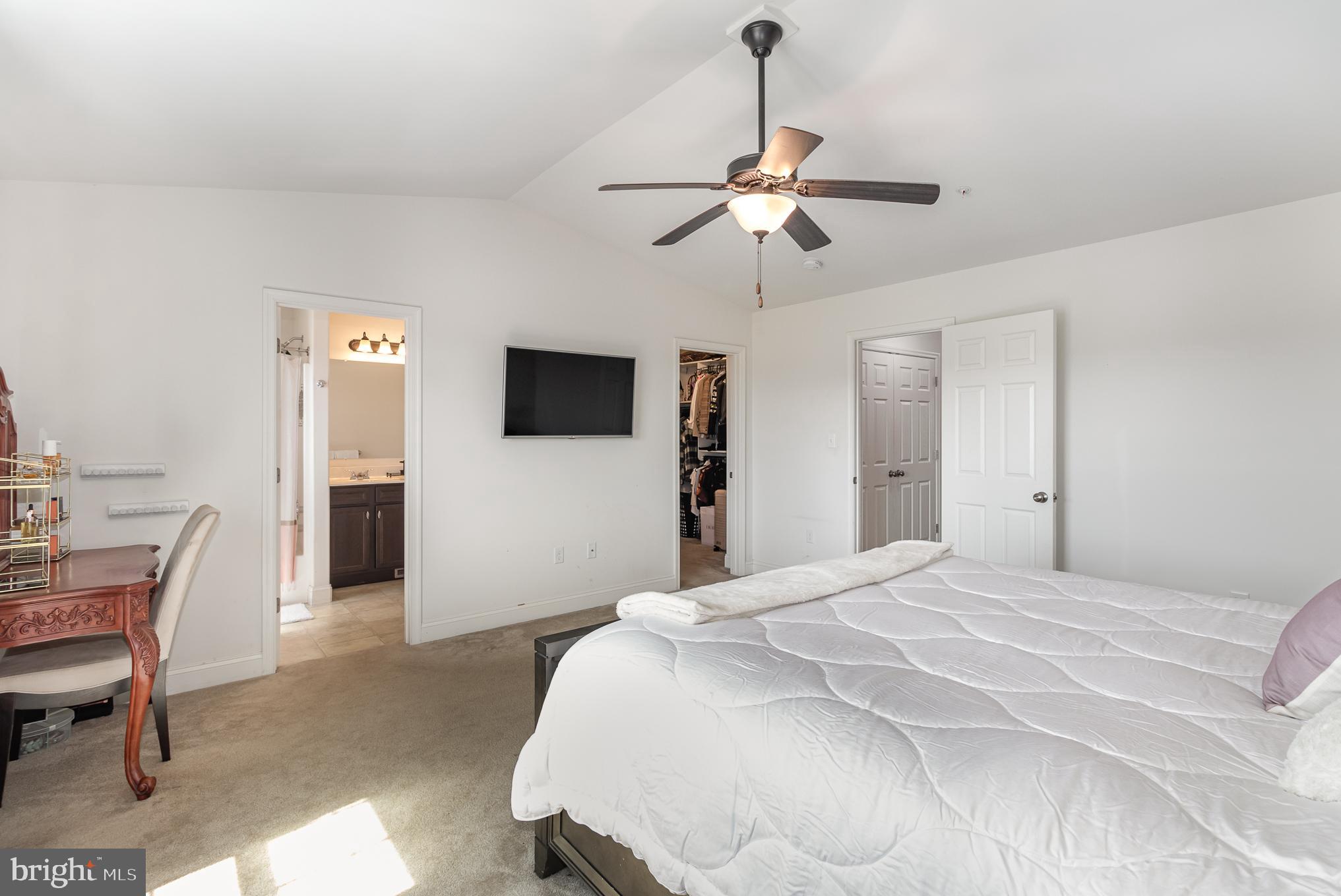 ORCHARD GLEN - Residential